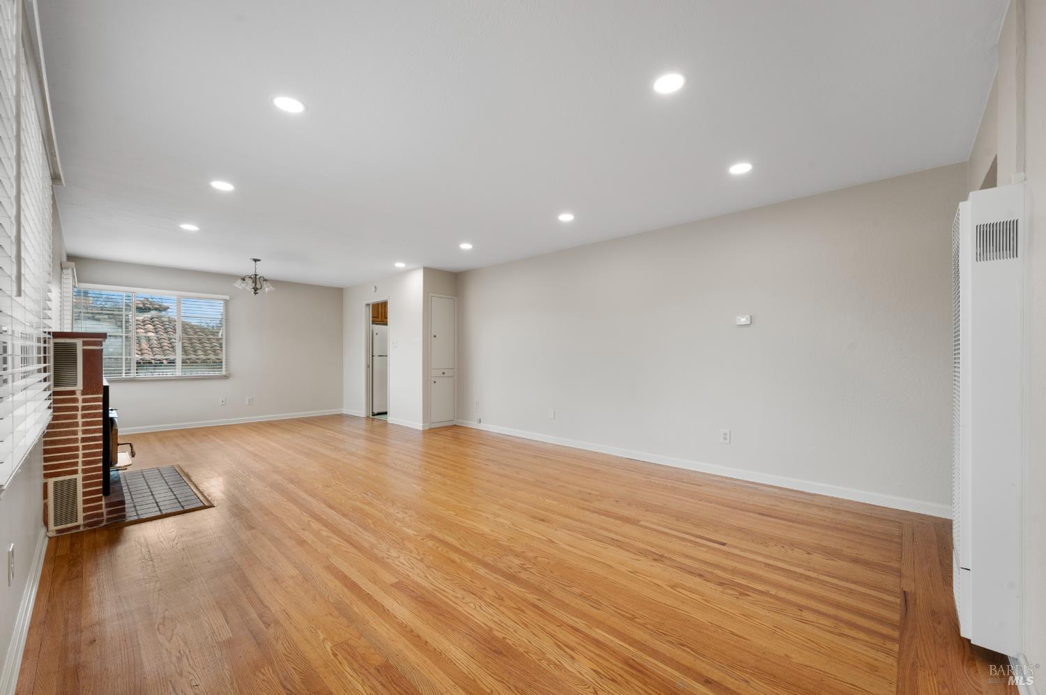 Detail Gallery Image 16 of 50 For 1 Griggs Ln, Napa,  CA 94558 - 2 Beds | 1/1 Baths