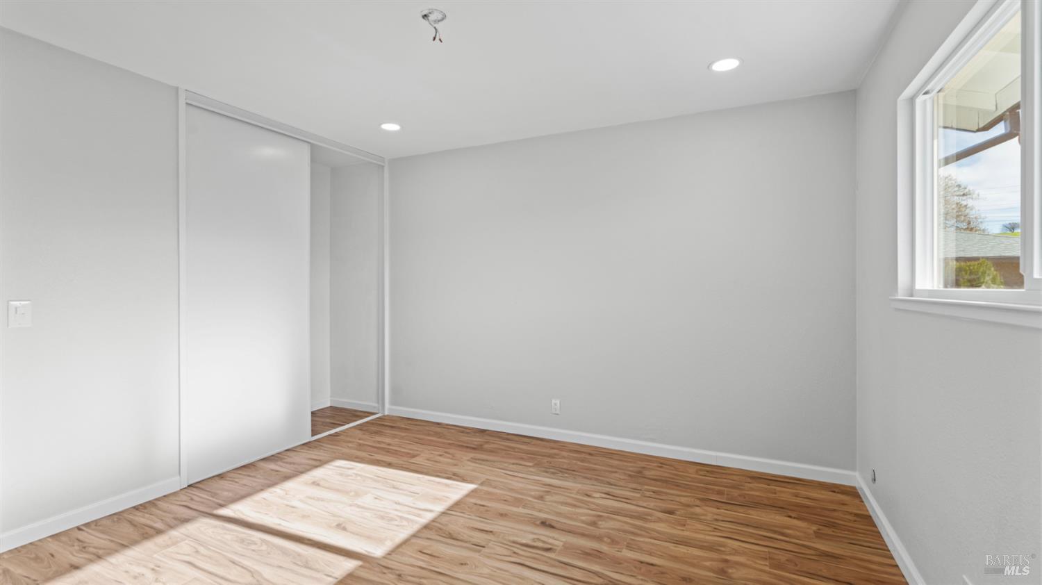 Detail Gallery Image 24 of 30 For 70 Manzanita Dr, Vacaville,  CA 95688 - 4 Beds | 2 Baths