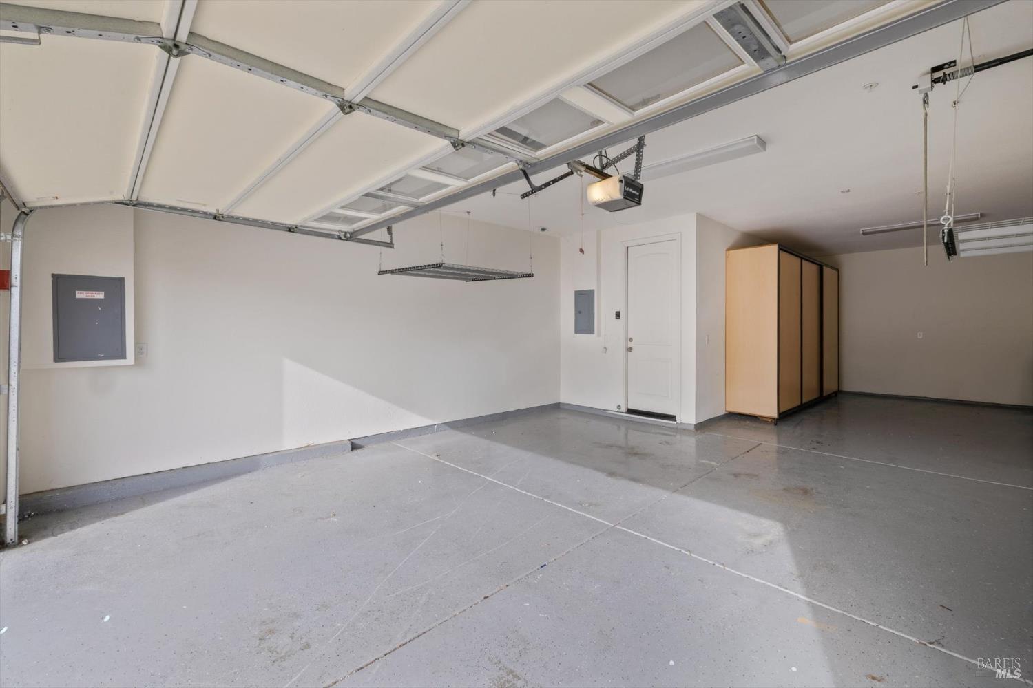 Detail Gallery Image 58 of 74 For 2036 Newcastle Dr, Vacaville,  CA 95687 - 3 Beds | 3 Baths