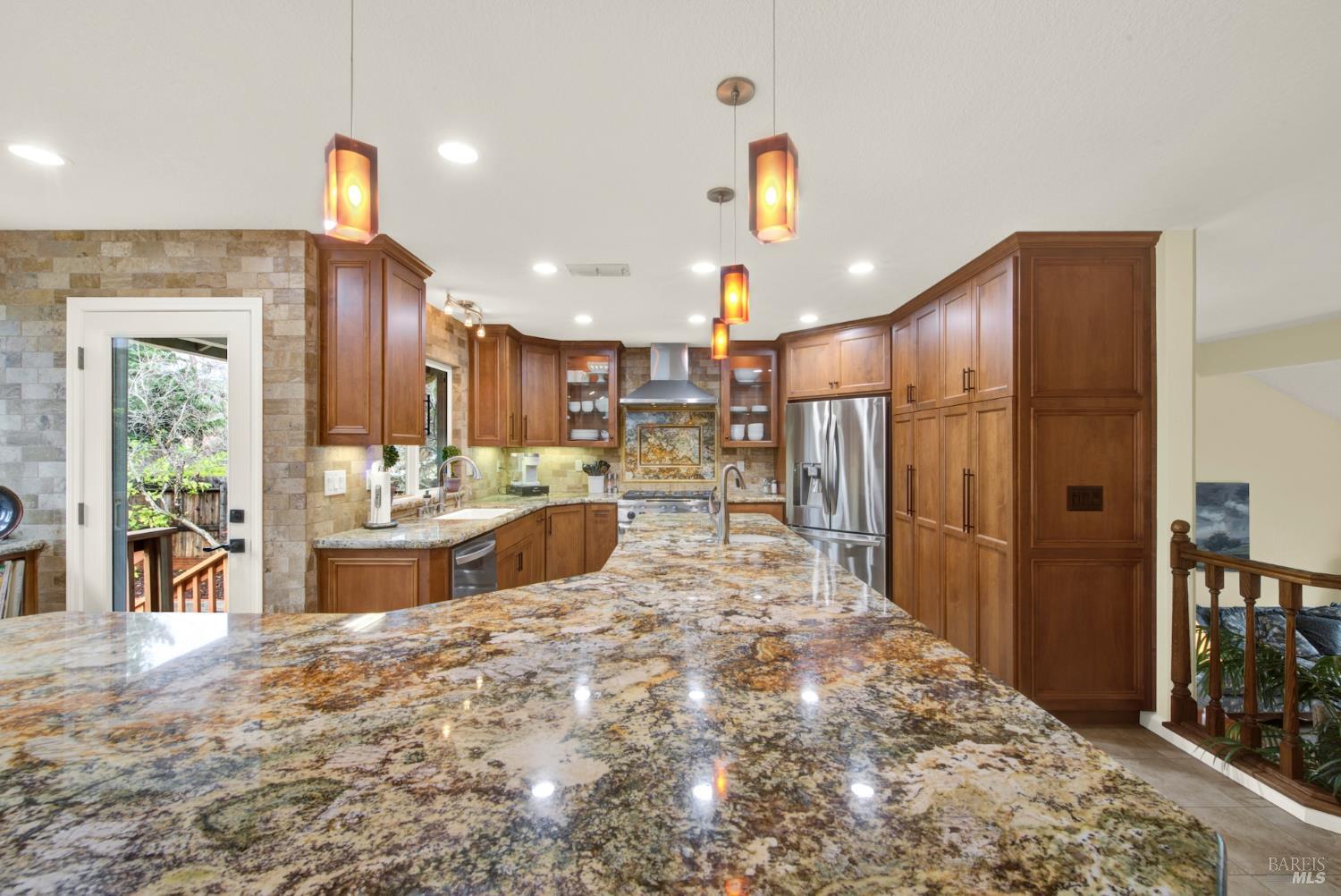 Detail Gallery Image 25 of 93 For 318 Kilgarvan Ct, Vacaville,  CA 95688 - 4 Beds | 3 Baths