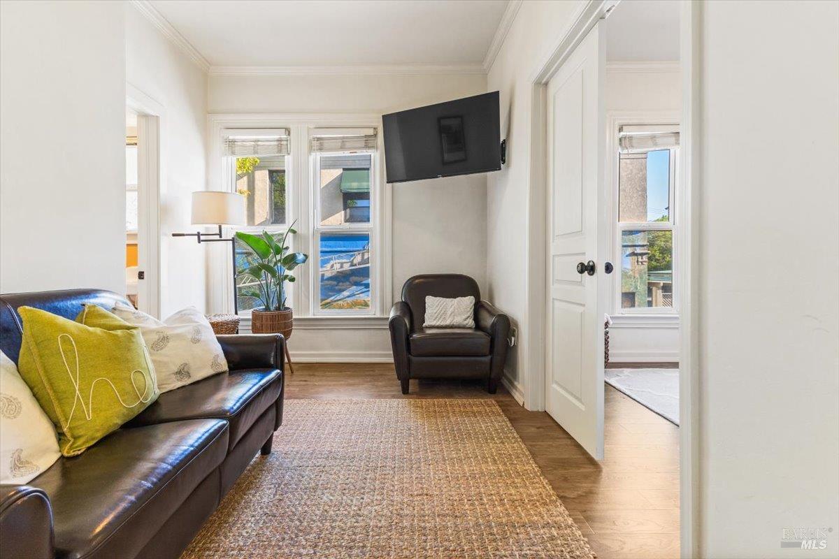 Detail Gallery Image 33 of 56 For 320 Center St, Healdsburg,  CA 95448 - – Beds | – Baths