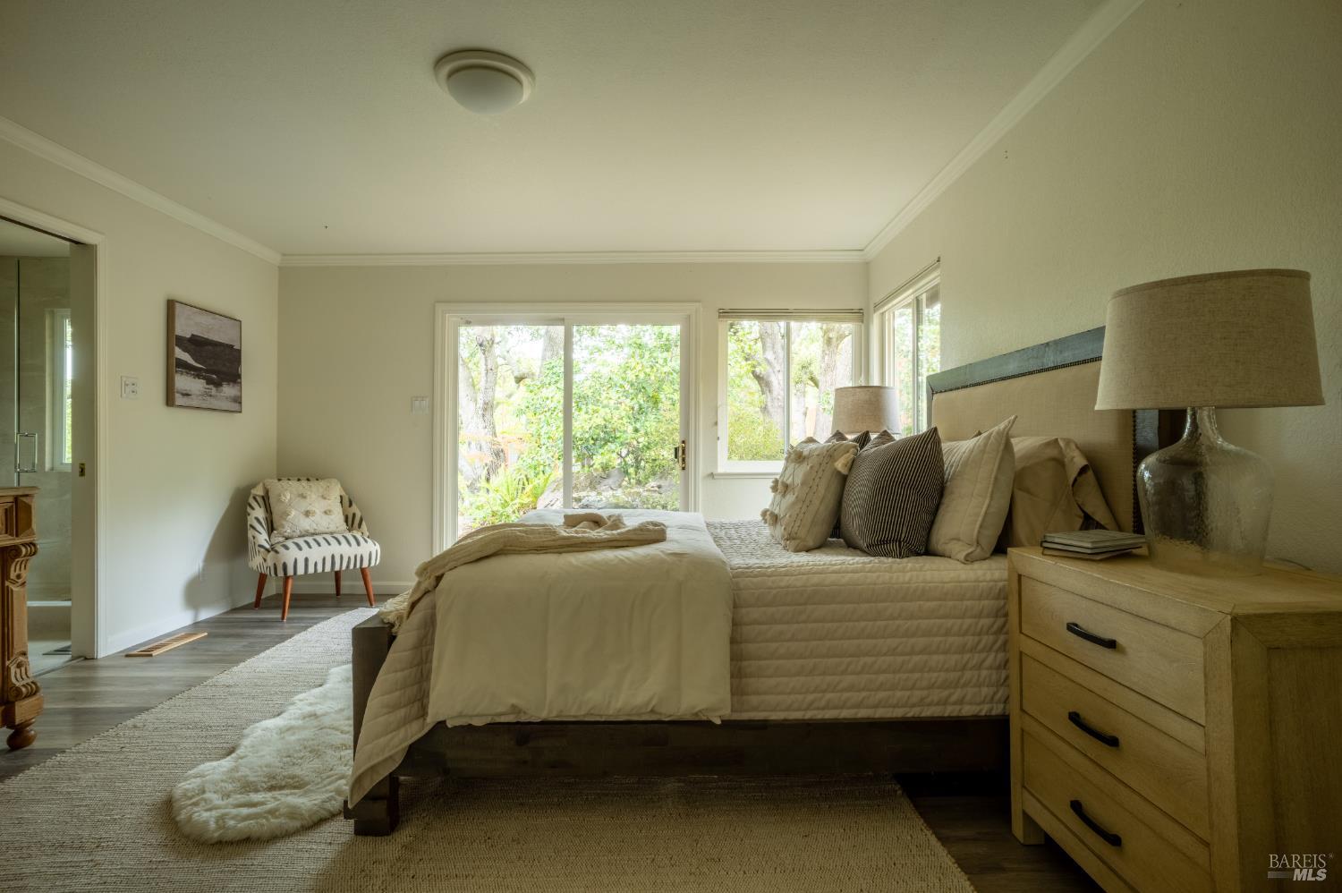 Detail Gallery Image 31 of 67 For 1205 Calle Del Arroyo Rd, Sonoma,  CA 95476 - 4 Beds | 3/1 Baths