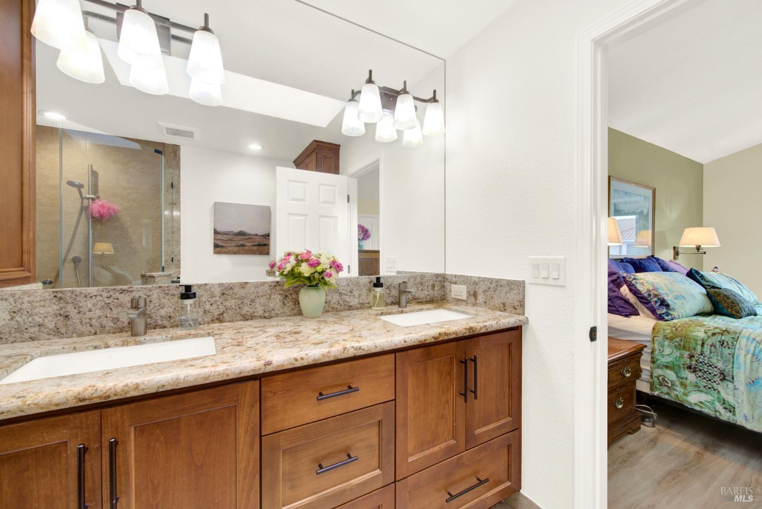 Detail Gallery Image 58 of 93 For 318 Kilgarvan Ct, Vacaville,  CA 95688 - 4 Beds | 3 Baths