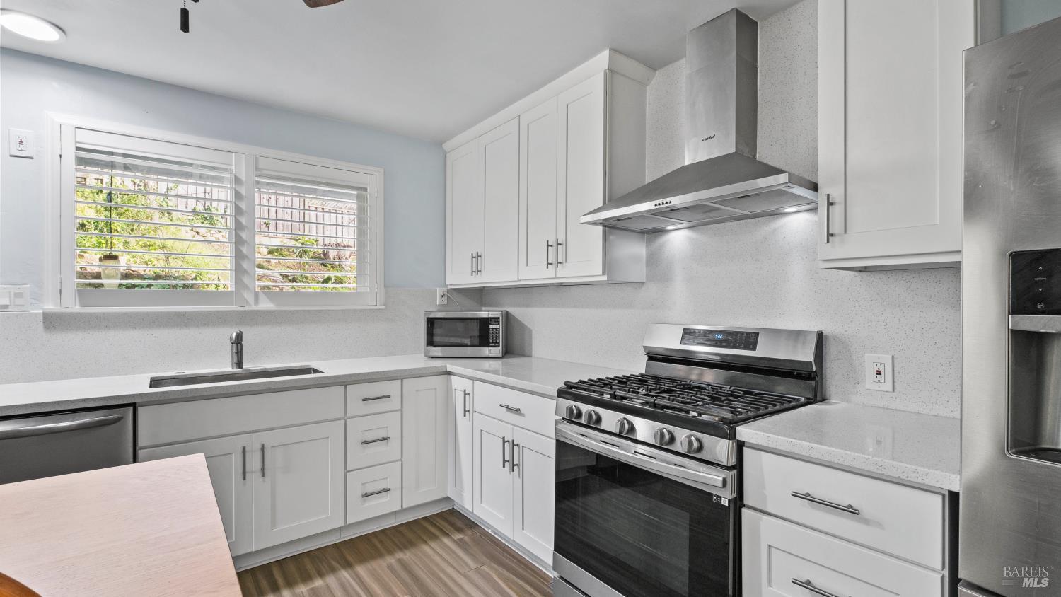 Detail Gallery Image 11 of 51 For 3348 Terra Linda Dr, Santa Rosa,  CA 95404 - 4 Beds | 5 Baths