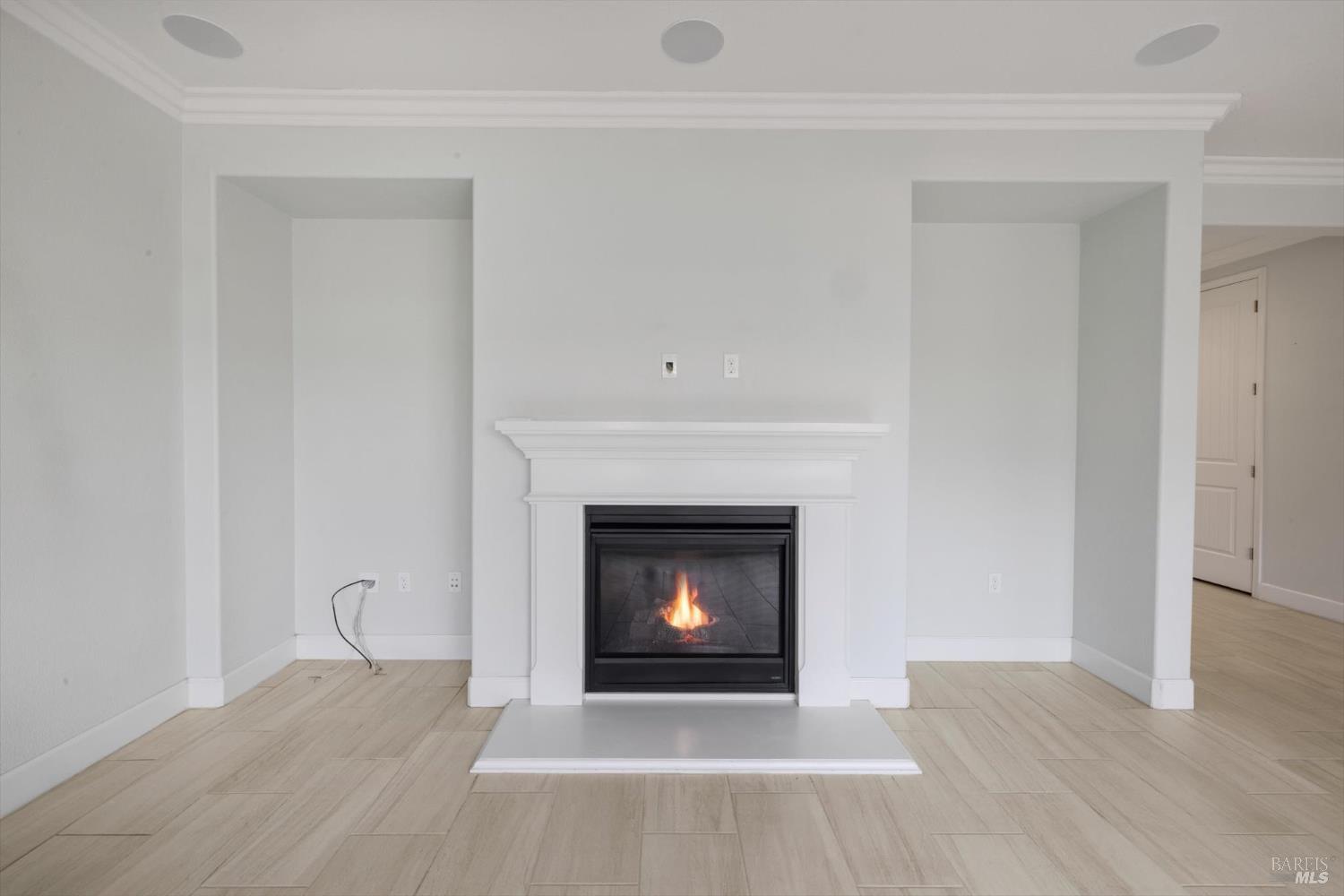 Detail Gallery Image 38 of 74 For 2036 Newcastle Dr, Vacaville,  CA 95687 - 3 Beds | 3 Baths