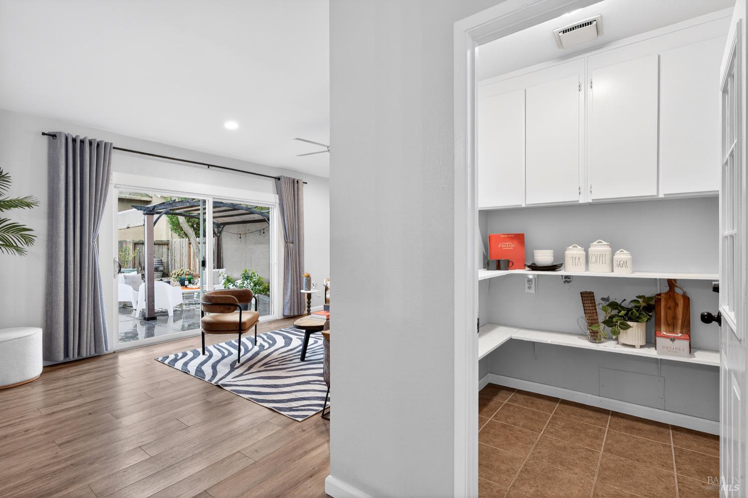 Detail Gallery Image 19 of 66 For 125 Easson Ct, Vallejo,  CA 94591 - 3 Beds | 2 Baths