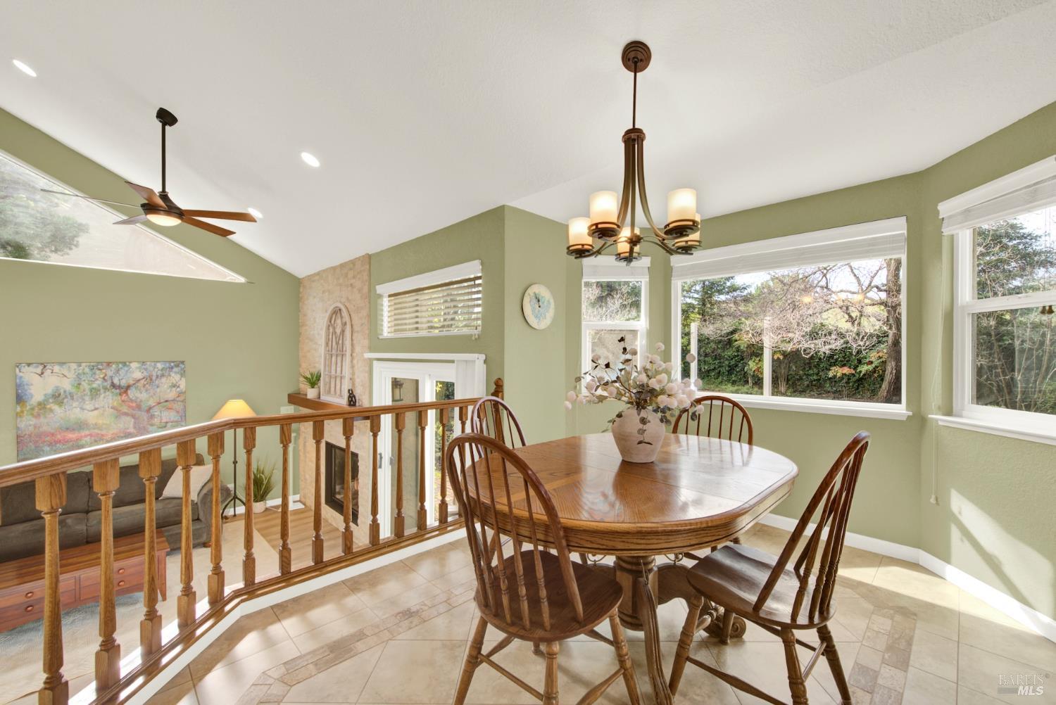 Detail Gallery Image 36 of 93 For 318 Kilgarvan Ct, Vacaville,  CA 95688 - 4 Beds | 3 Baths