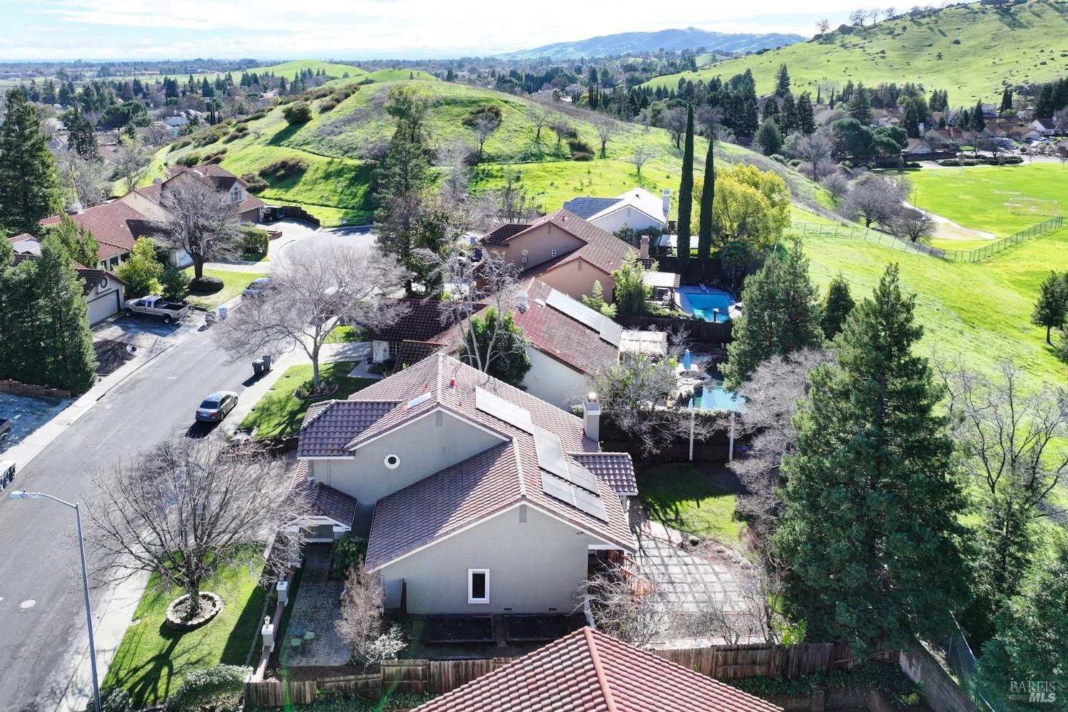 Detail Gallery Image 70 of 93 For 318 Kilgarvan Ct, Vacaville,  CA 95688 - 4 Beds | 3 Baths