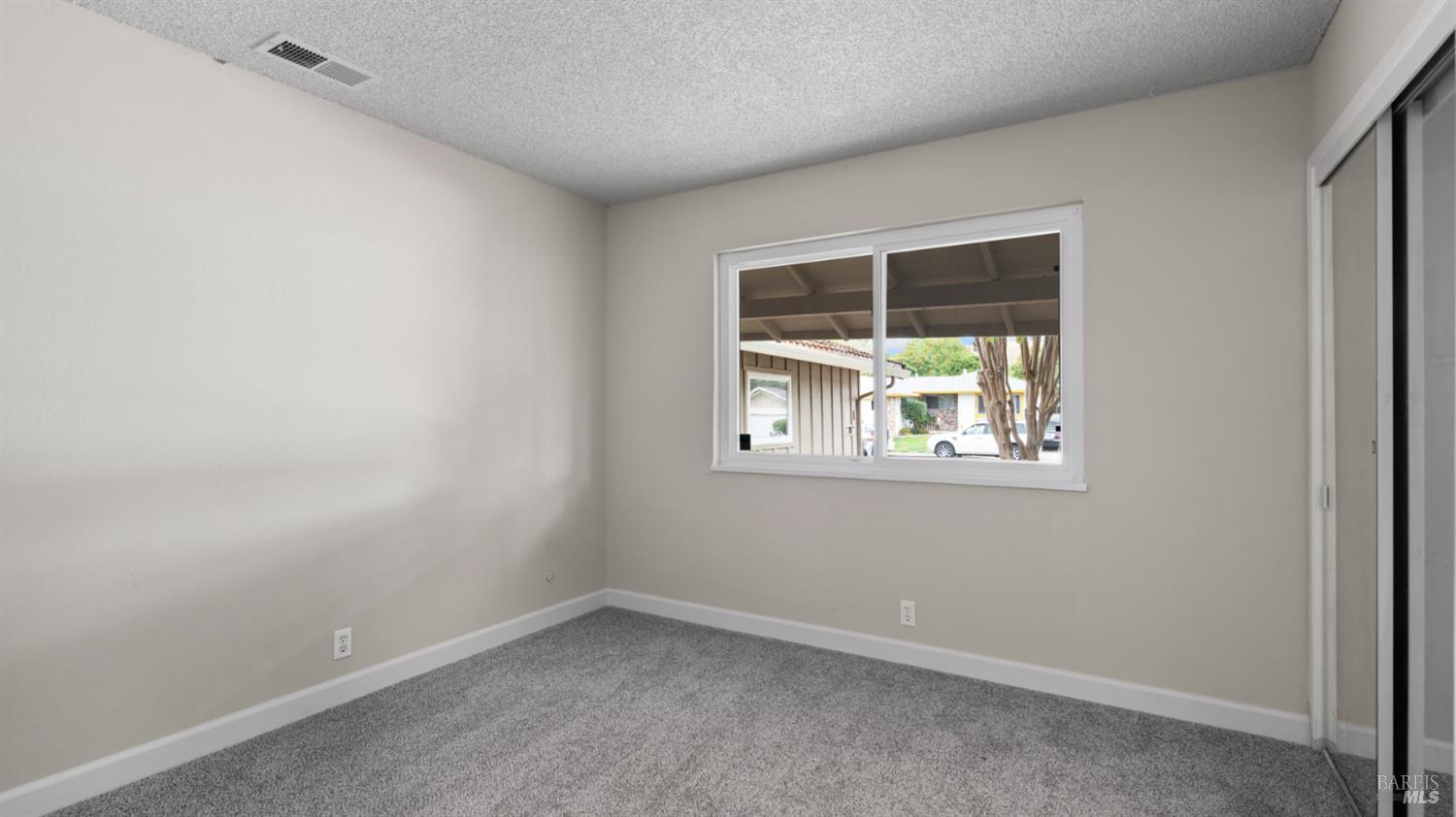 Detail Gallery Image 21 of 26 For 257 Holly Dr, Fairfield,  CA 94533 - 3 Beds | 2 Baths