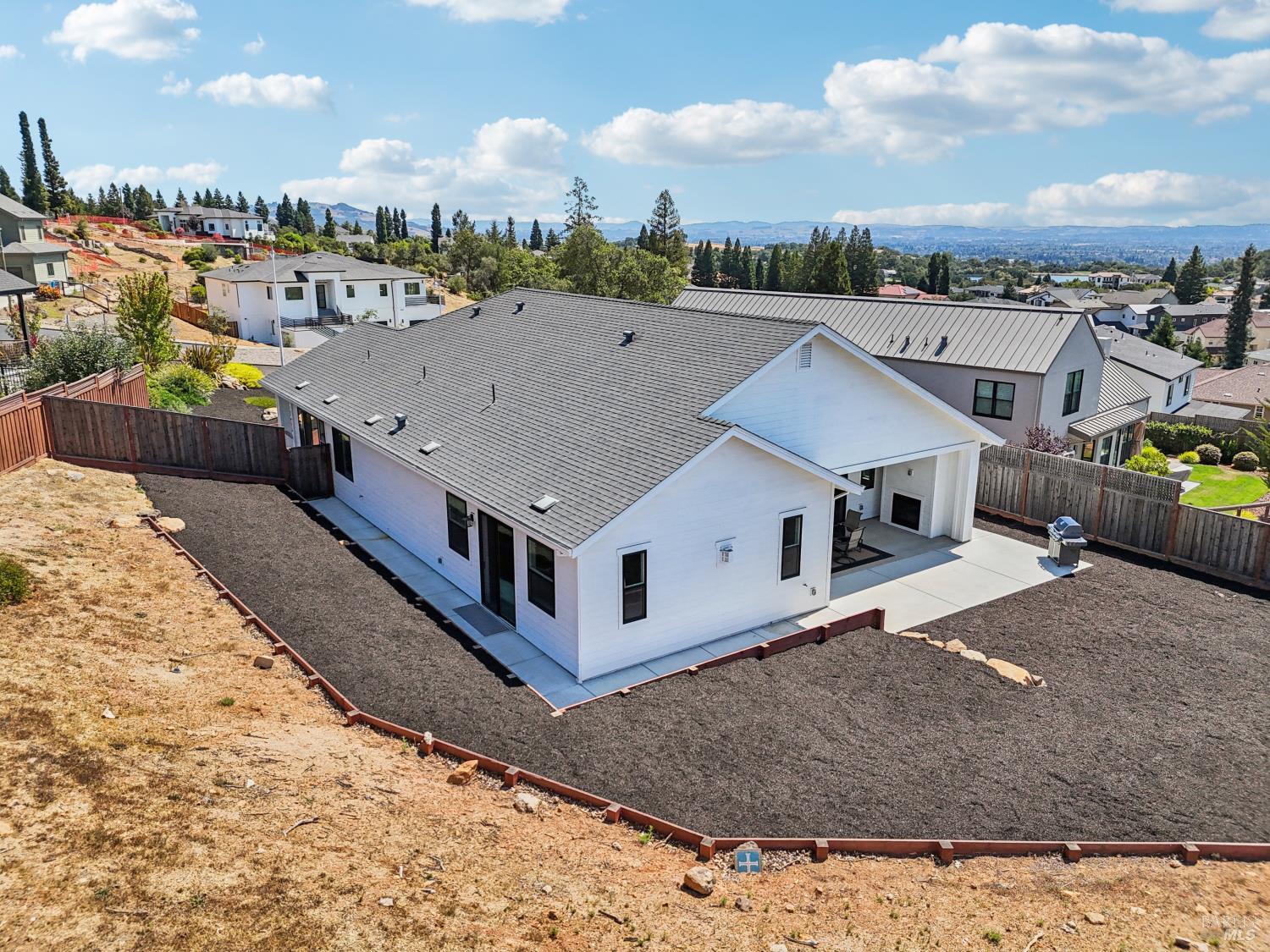 Detail Gallery Image 44 of 50 For 3675 Wyndemere Cir, Santa Rosa,  CA 95403 - 3 Beds | 3 Baths