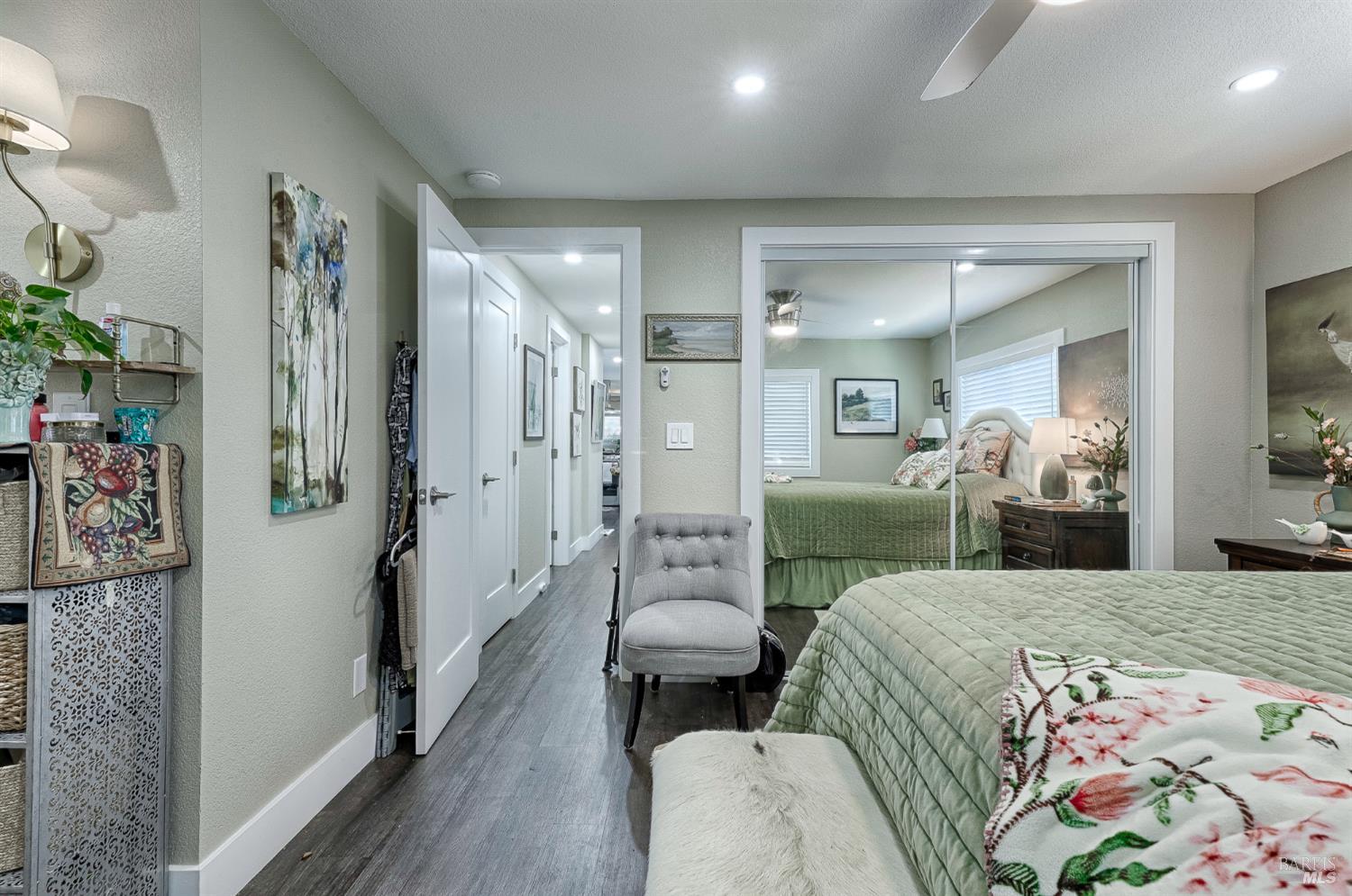 Detail Gallery Image 16 of 26 For 211 Apple Ln, Rohnert Park,  CA 94928 - 2 Beds | 2 Baths