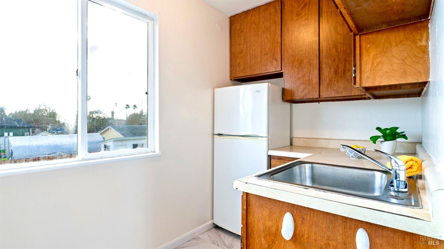 Detail Gallery Image 27 of 34 For 1680 Russell Ave, Santa Rosa,  CA 95403 - 4 Beds | 3 Baths