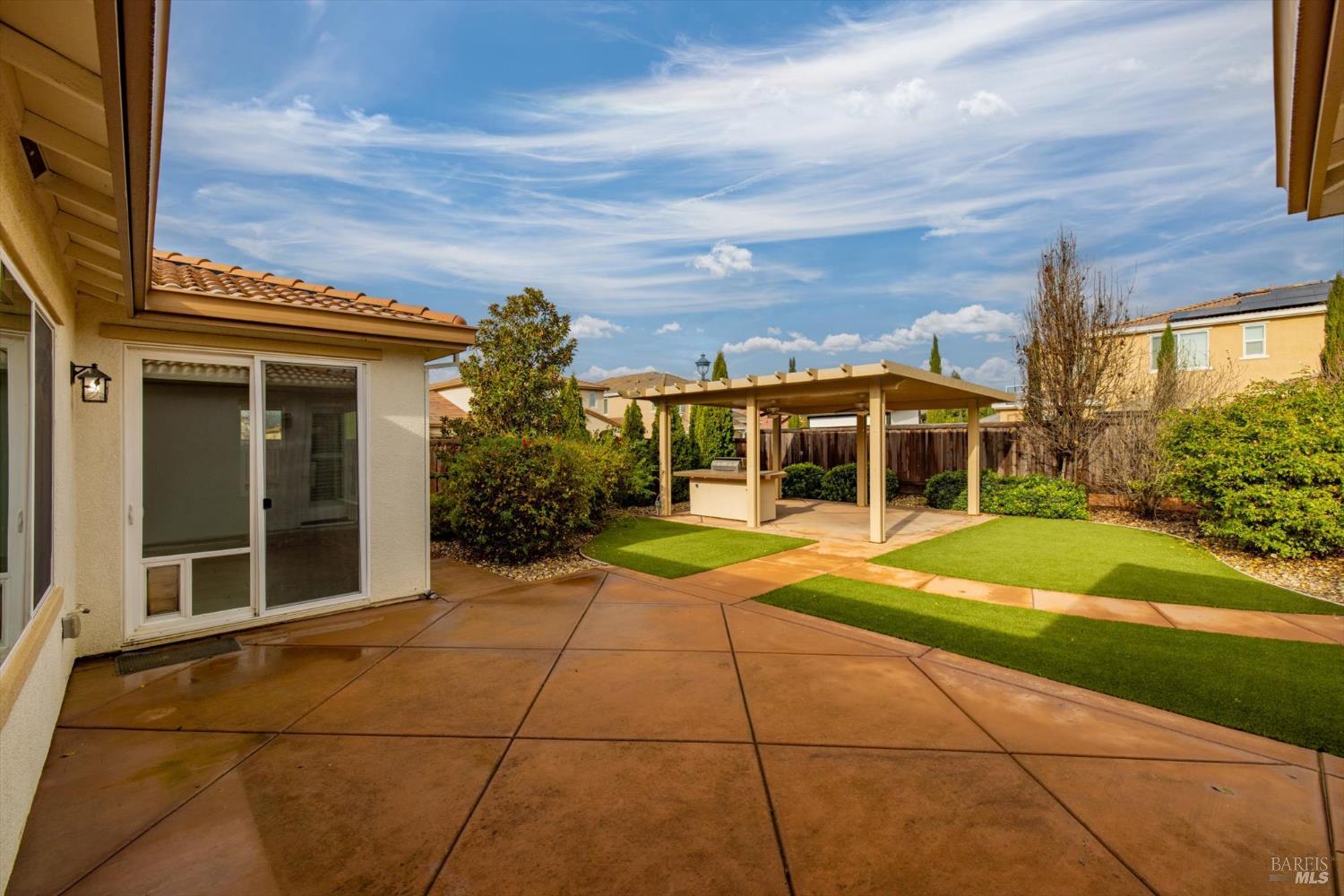 Detail Gallery Image 60 of 74 For 2036 Newcastle Dr, Vacaville,  CA 95687 - 3 Beds | 3 Baths