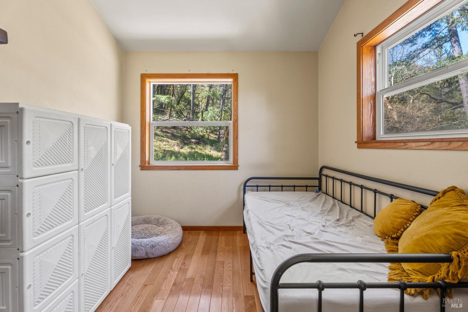 Detail Gallery Image 12 of 22 For 9355 Spyrock Rd, Laytonville,  CA 95454 - 3 Beds | 1/1 Baths