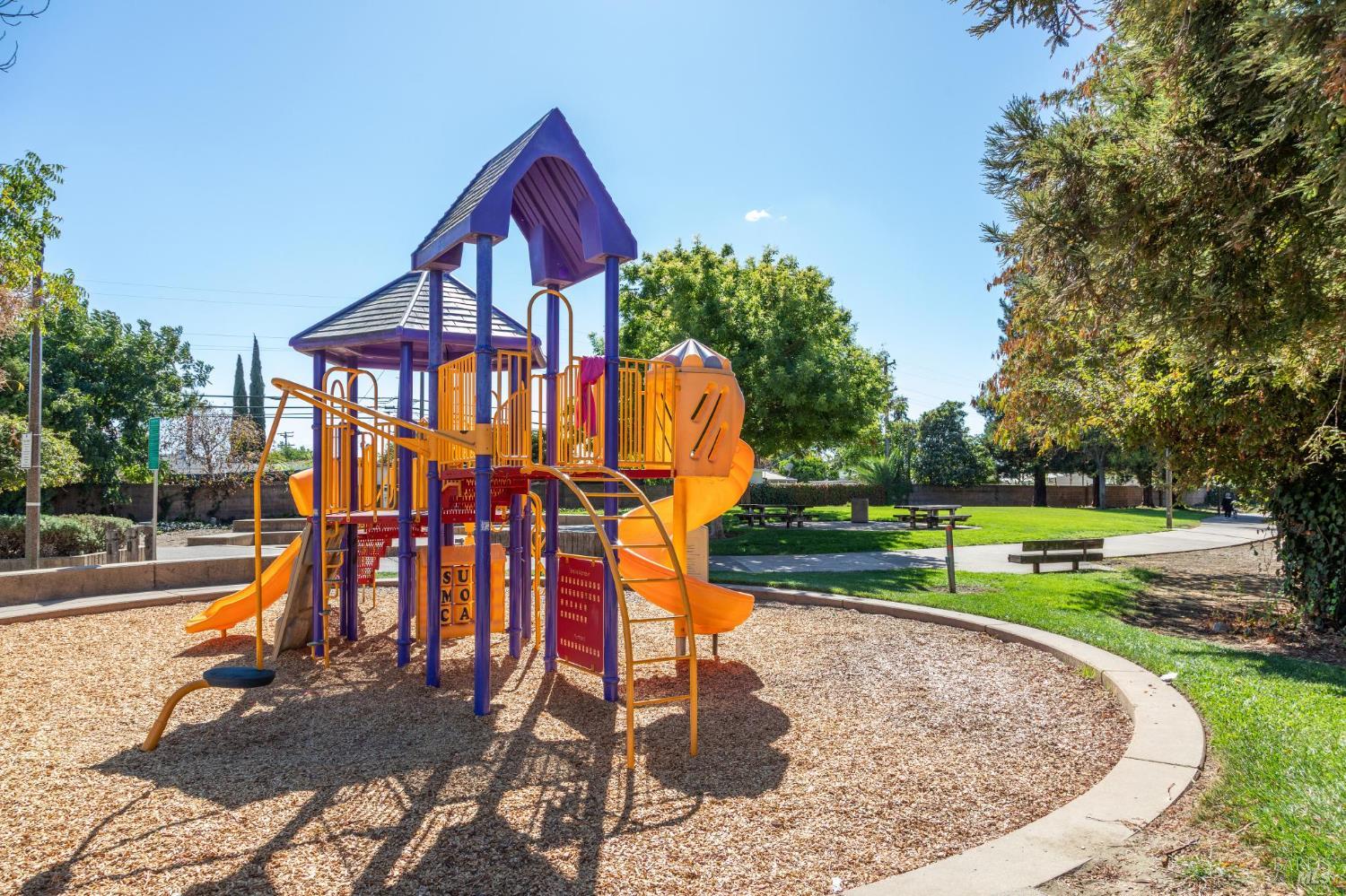 Detail Gallery Image 37 of 40 For 1336 Renewal Ln, Fairfield,  CA 94533 - 4 Beds | 3 Baths