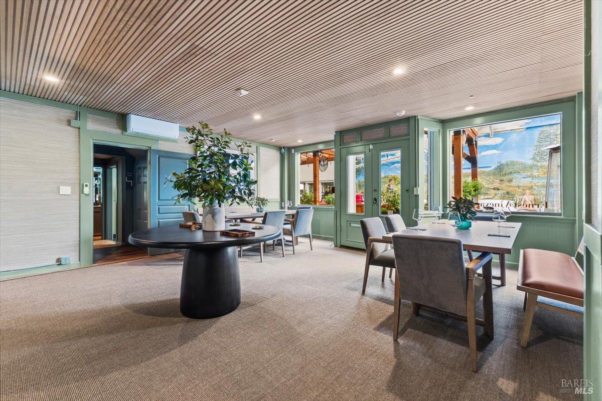 Detail Gallery Image 21 of 56 For 320 Center St, Healdsburg,  CA 95448 - – Beds | – Baths