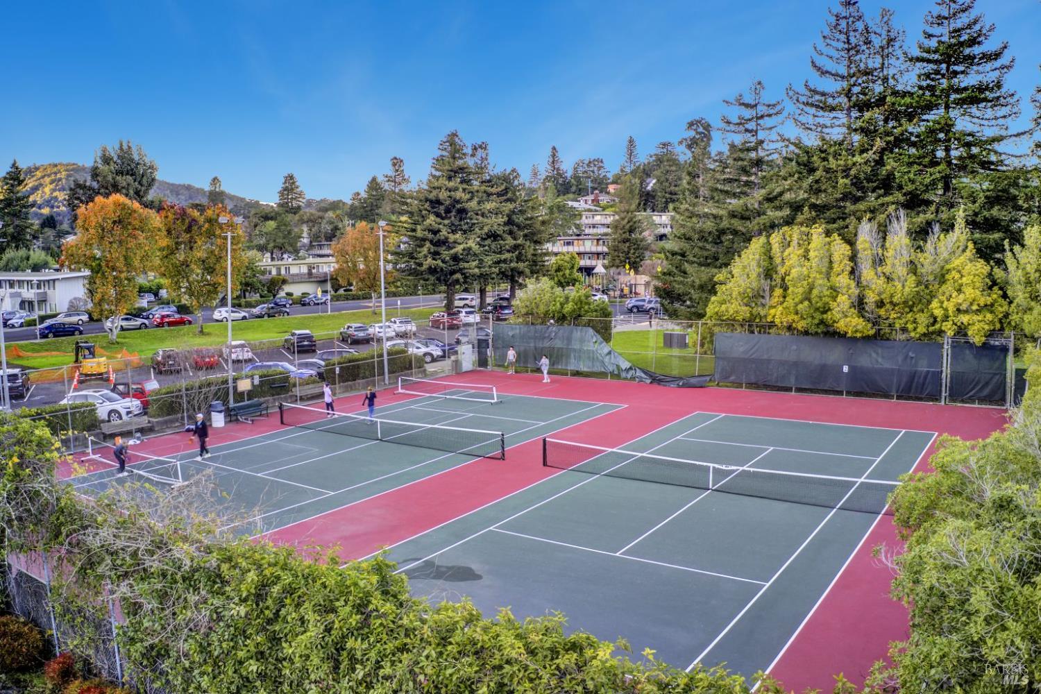 Detail Gallery Image 21 of 25 For 61 Pixley Ave #3,  Corte Madera,  CA 94925 - 2 Beds | 1 Baths