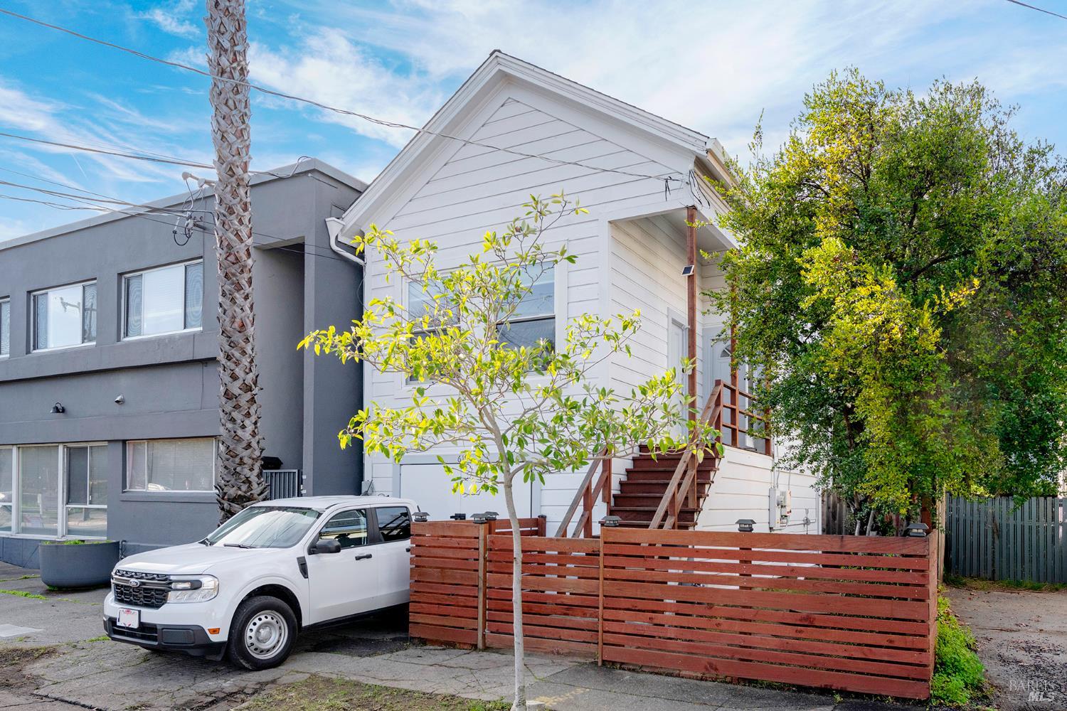 Detail Gallery Image 24 of 29 For 619 B St, San Rafael,  CA 94901 - 2 Beds | 1 Baths