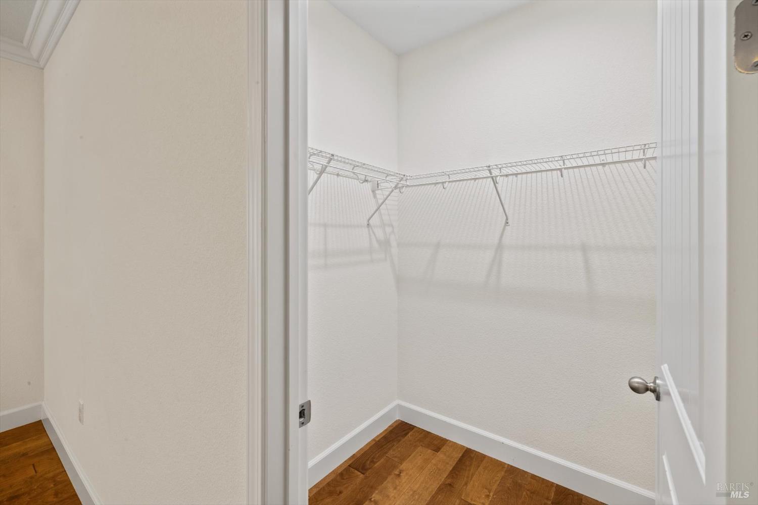 Detail Gallery Image 17 of 74 For 2036 Newcastle Dr, Vacaville,  CA 95687 - 3 Beds | 3 Baths