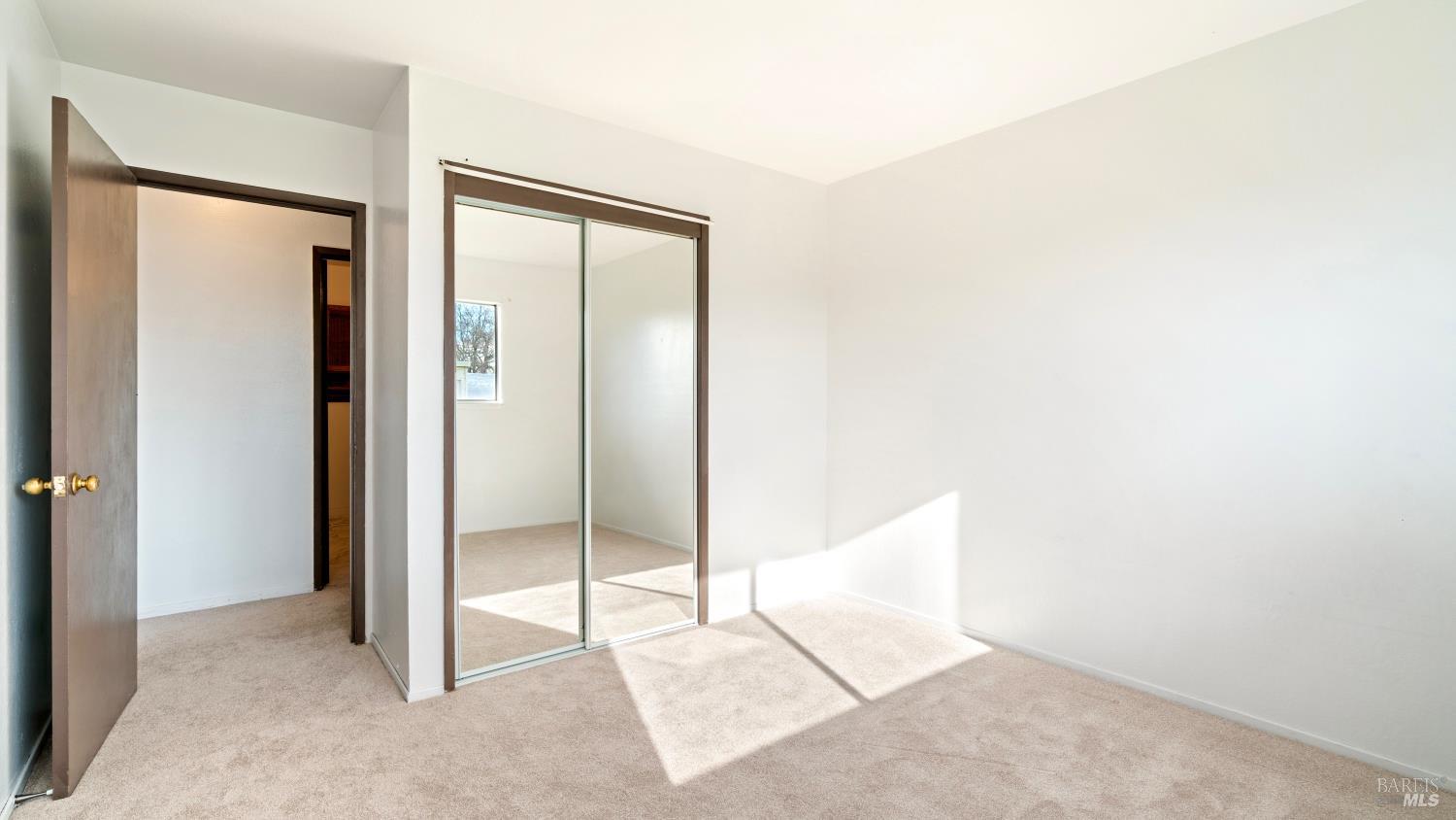 Detail Gallery Image 18 of 34 For 1680 Russell Ave, Santa Rosa,  CA 95403 - 4 Beds | 3 Baths