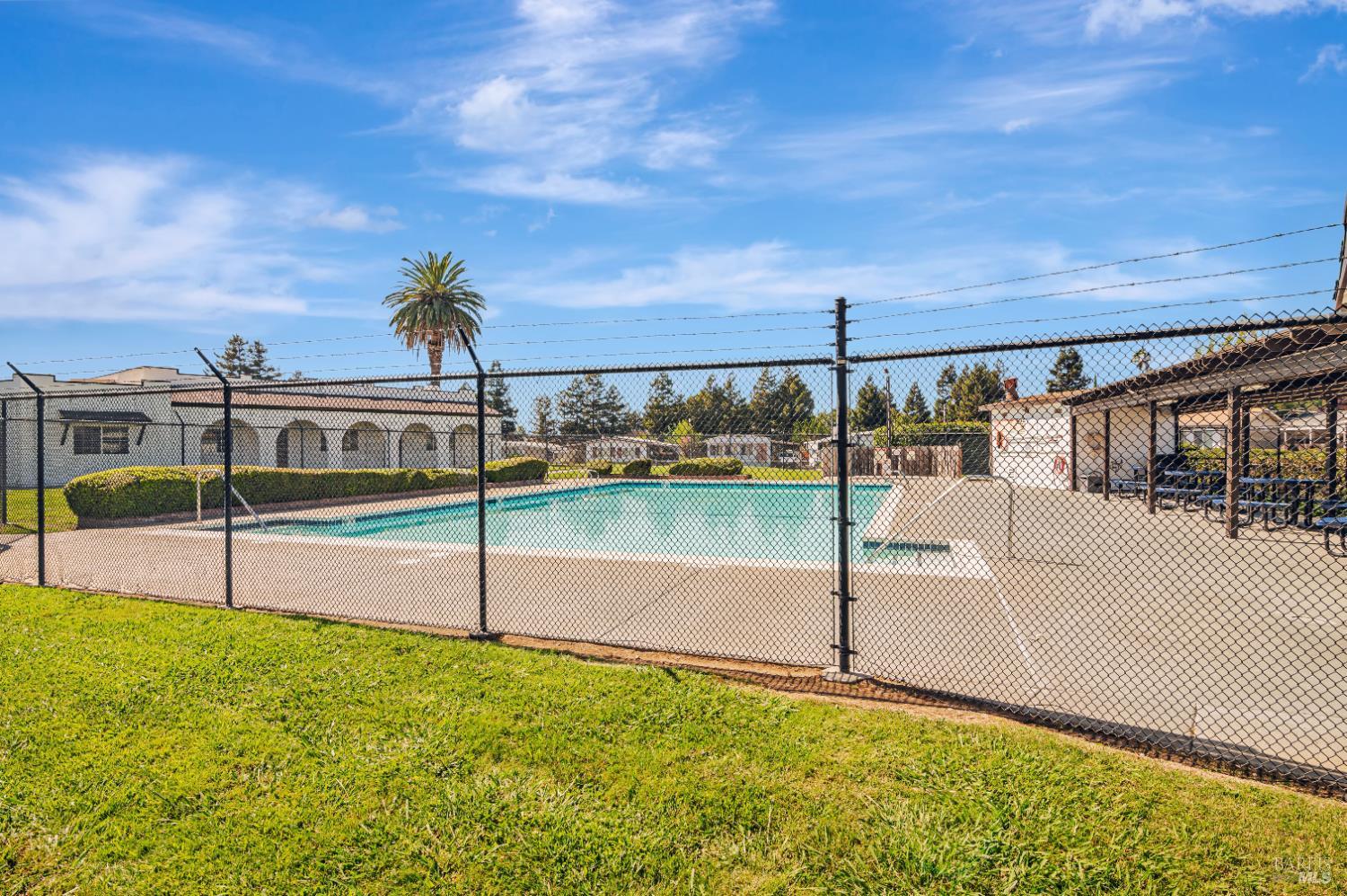 Detail Gallery Image 14 of 22 For 86 Biltmore Ct, Fairfield,  CA 94533 - 3 Beds | 2 Baths