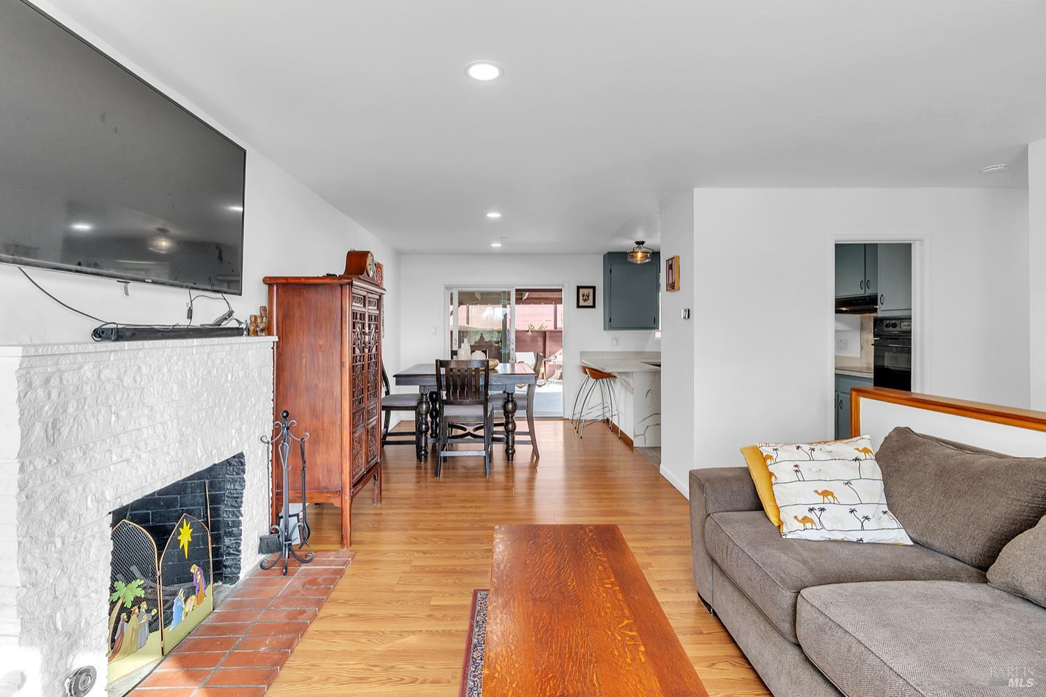 Detail Gallery Image 10 of 55 For 178 Baxter St, Vallejo,  CA 94590 - 3 Beds | 2 Baths