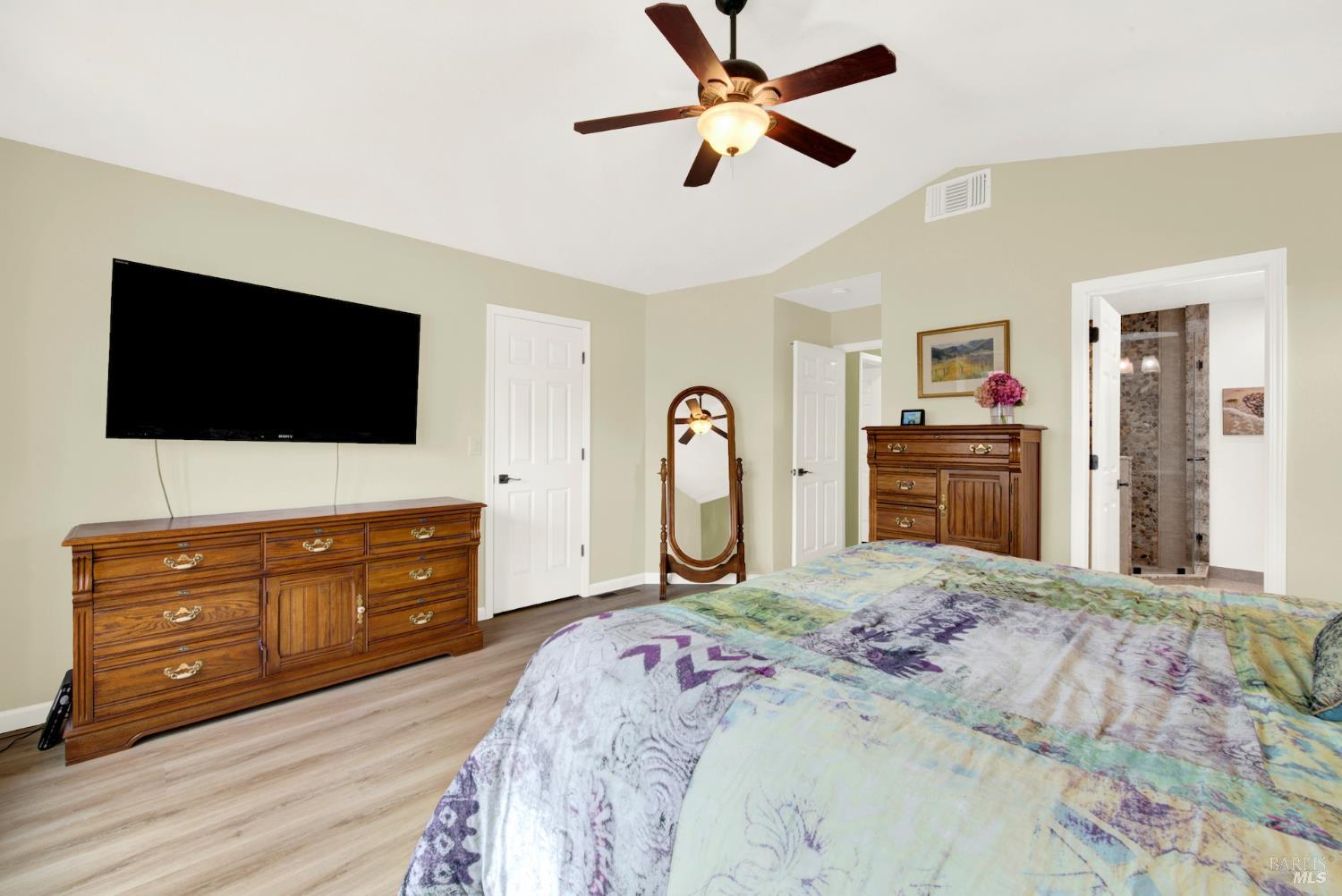 Detail Gallery Image 55 of 93 For 318 Kilgarvan Ct, Vacaville,  CA 95688 - 4 Beds | 3 Baths