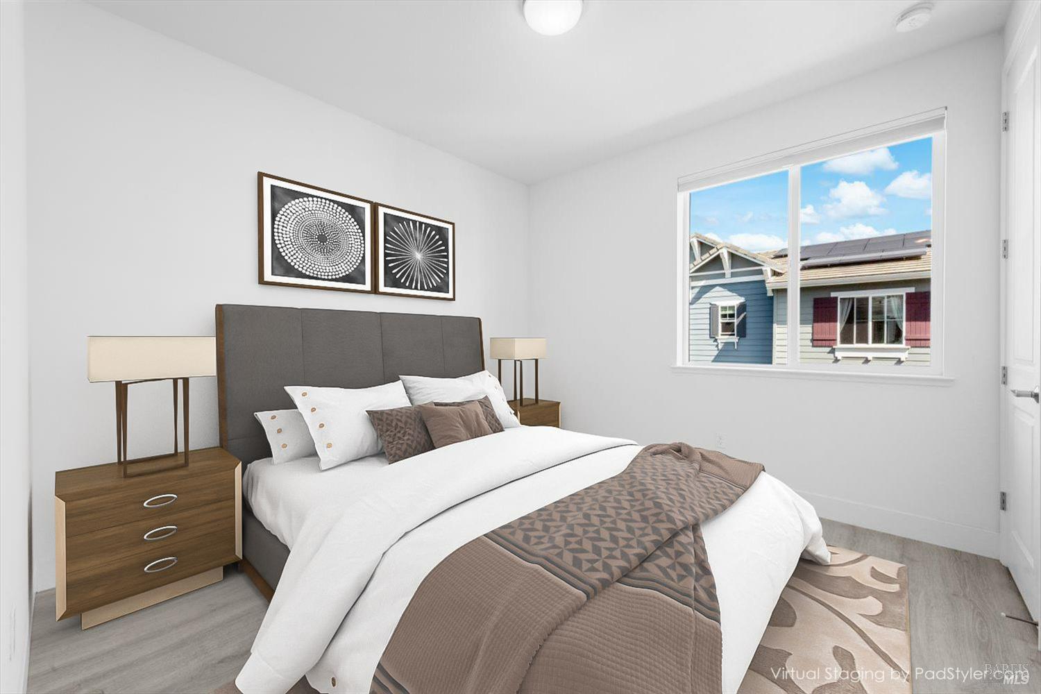 Detail Gallery Image 9 of 24 For 339 Pear Tree Ter #C,  Napa,  CA 94558 - 3 Beds | 3 Baths