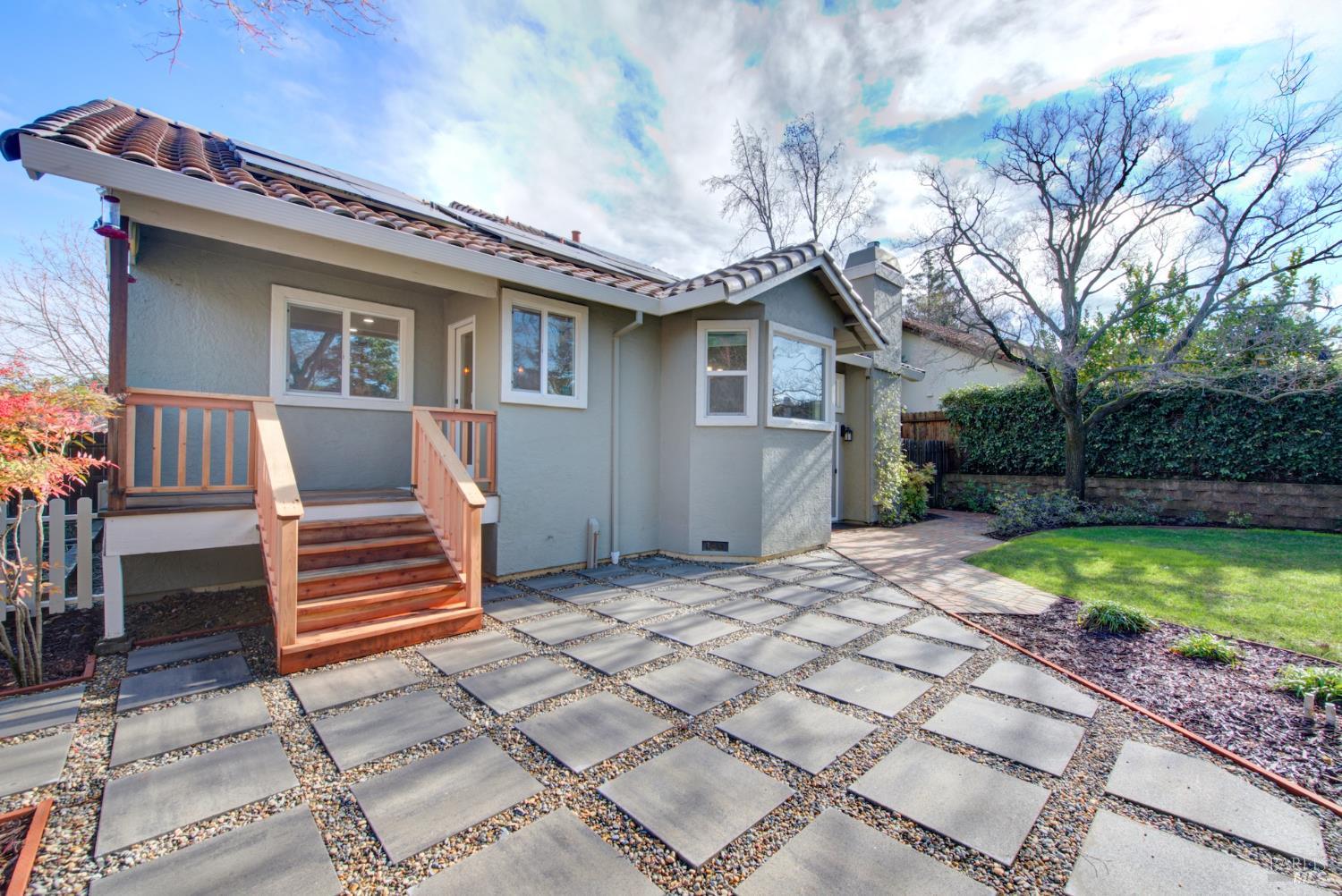 Detail Gallery Image 84 of 93 For 318 Kilgarvan Ct, Vacaville,  CA 95688 - 4 Beds | 3 Baths