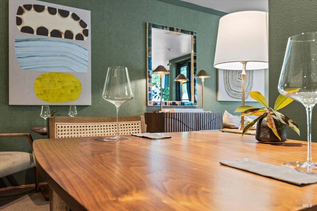 Detail Gallery Image 16 of 56 For 320 Center St, Healdsburg,  CA 95448 - – Beds | – Baths