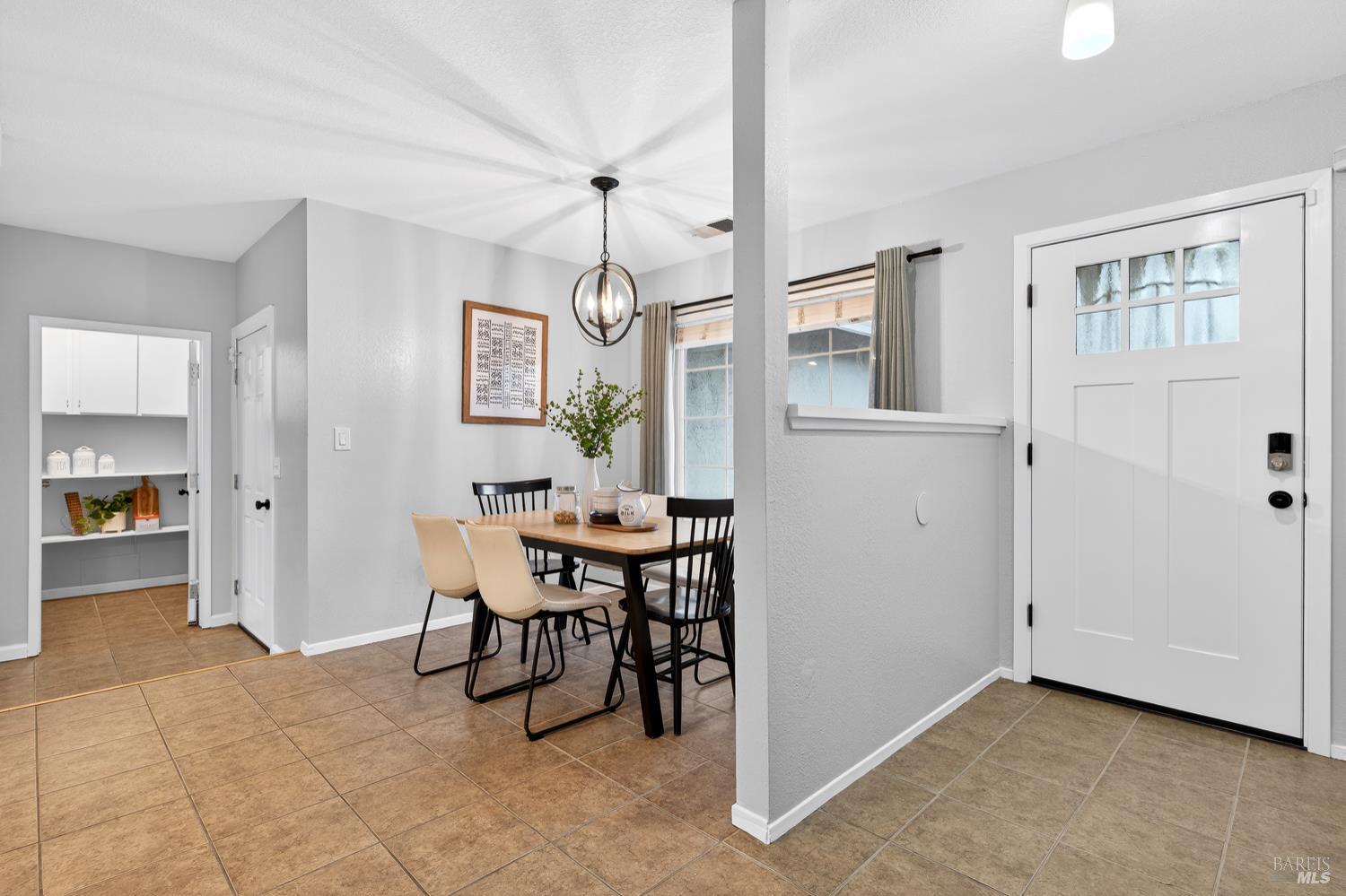 Detail Gallery Image 7 of 66 For 125 Easson Ct, Vallejo,  CA 94591 - 3 Beds | 2 Baths