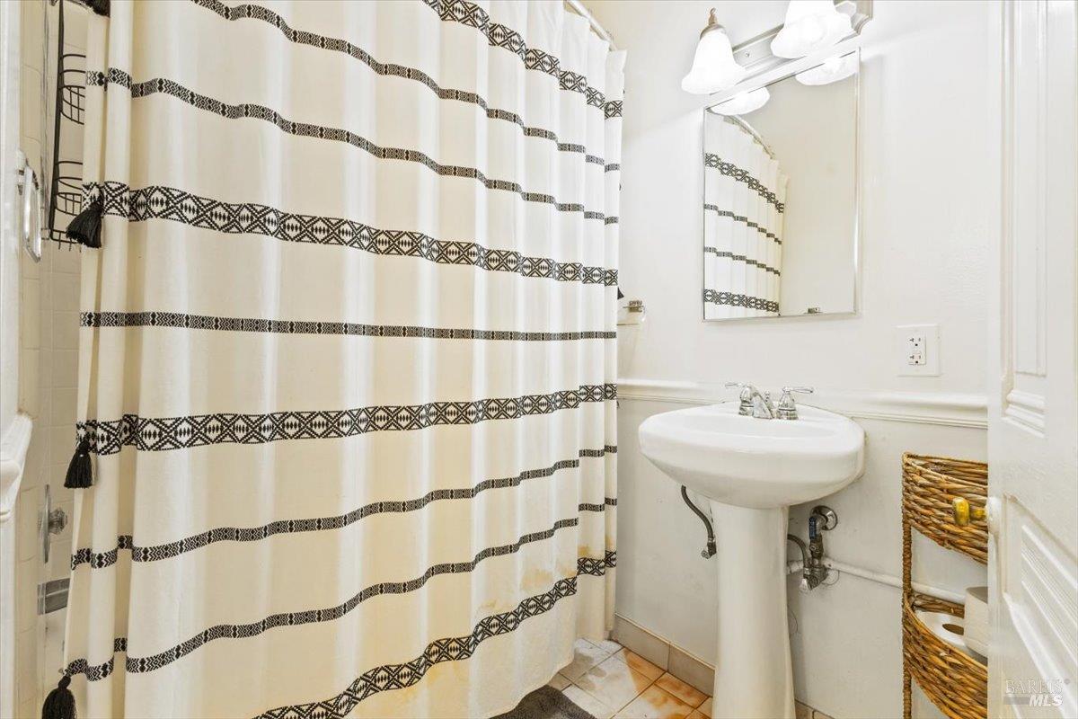 Detail Gallery Image 56 of 56 For 320 Center St, Healdsburg,  CA 95448 - – Beds | – Baths