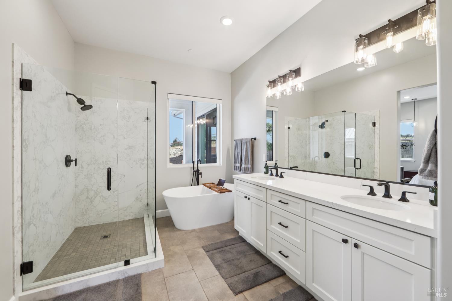 Detail Gallery Image 27 of 50 For 3675 Wyndemere Cir, Santa Rosa,  CA 95403 - 3 Beds | 3 Baths