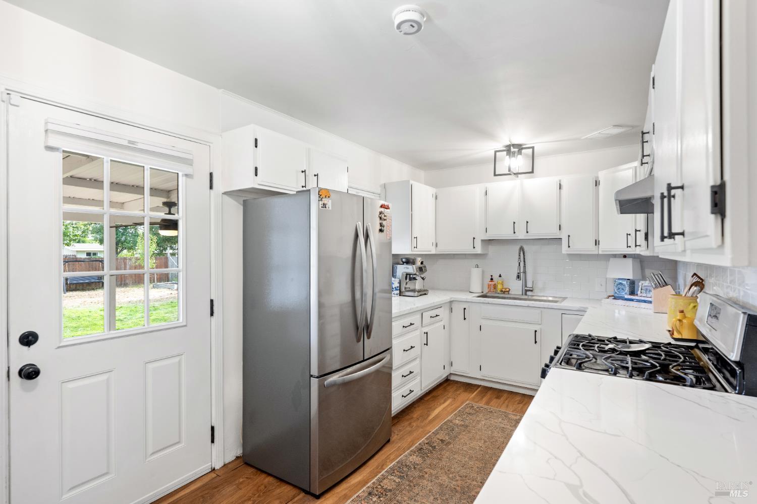 Detail Gallery Image 19 of 43 For 337 Bettencourt St, Sonoma,  CA 95476 - 3 Beds | 2 Baths