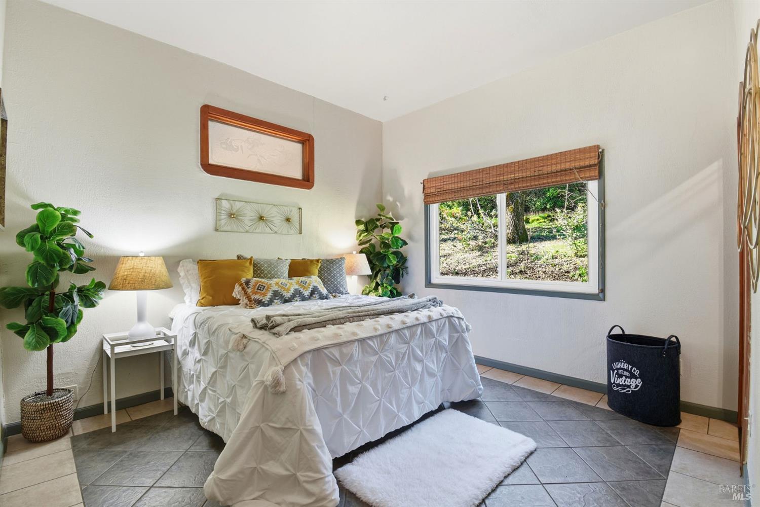 Detail Gallery Image 24 of 52 For 6825 Enterprise Rd, Glen Ellen,  CA 95442 - 2 Beds | 1 Baths