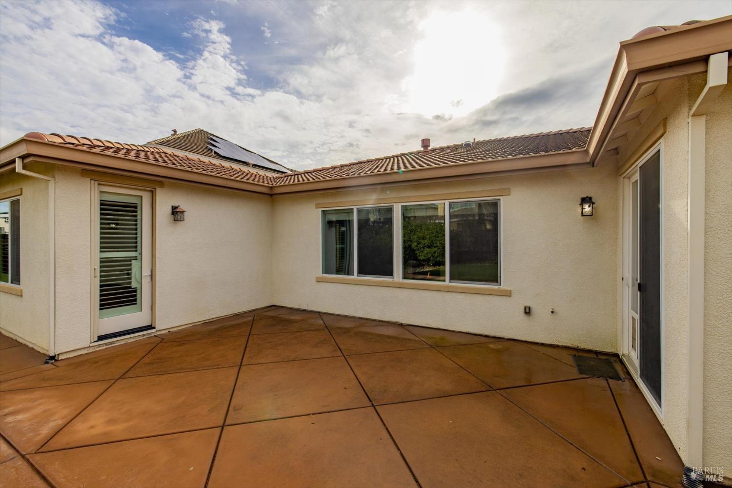 Detail Gallery Image 65 of 74 For 2036 Newcastle Dr, Vacaville,  CA 95687 - 3 Beds | 3 Baths