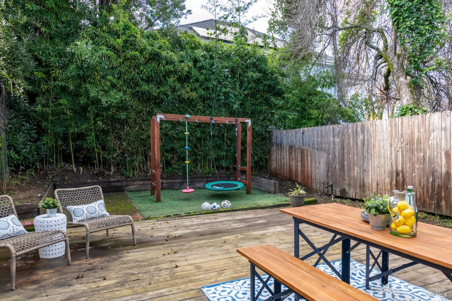 Detail Gallery Image 28 of 29 For 619 B St, San Rafael,  CA 94901 - 2 Beds | 1 Baths