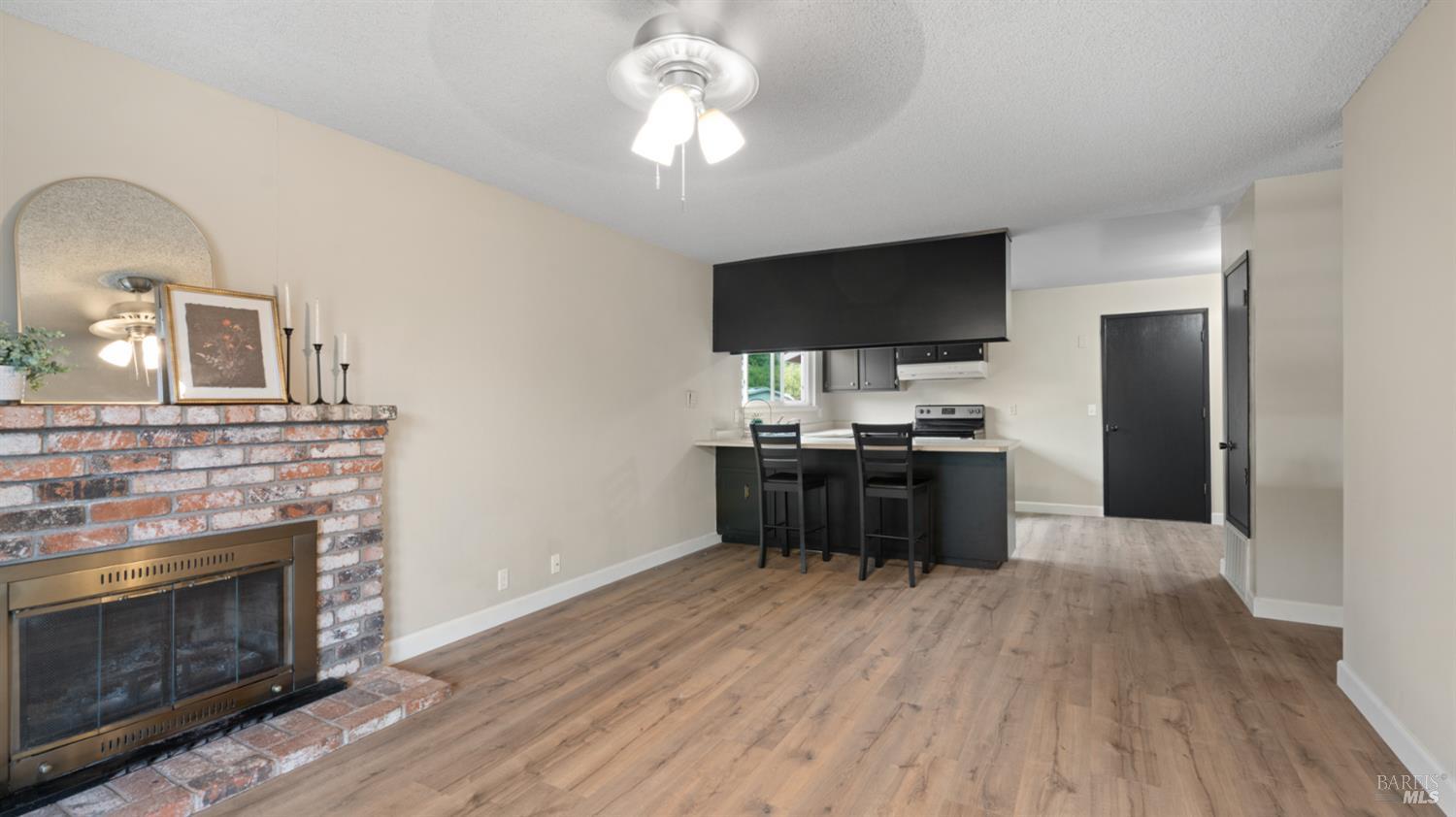 Detail Gallery Image 10 of 26 For 257 Holly Dr, Fairfield,  CA 94533 - 3 Beds | 2 Baths