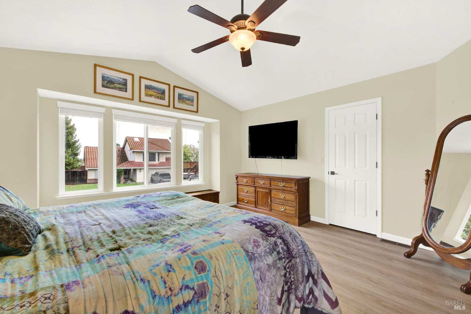 Detail Gallery Image 56 of 93 For 318 Kilgarvan Ct, Vacaville,  CA 95688 - 4 Beds | 3 Baths