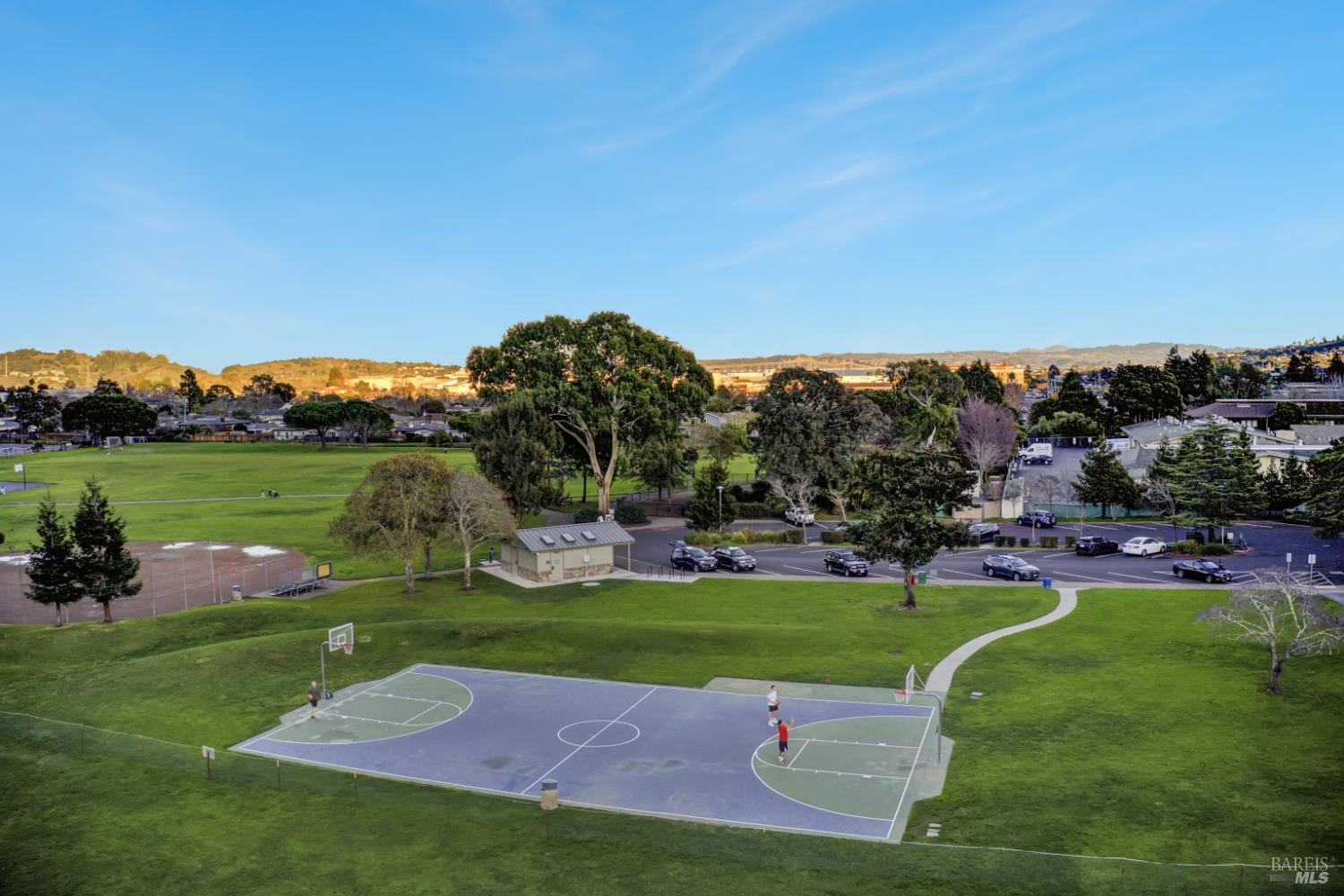 Detail Gallery Image 24 of 25 For 61 Pixley Ave #3,  Corte Madera,  CA 94925 - 2 Beds | 1 Baths