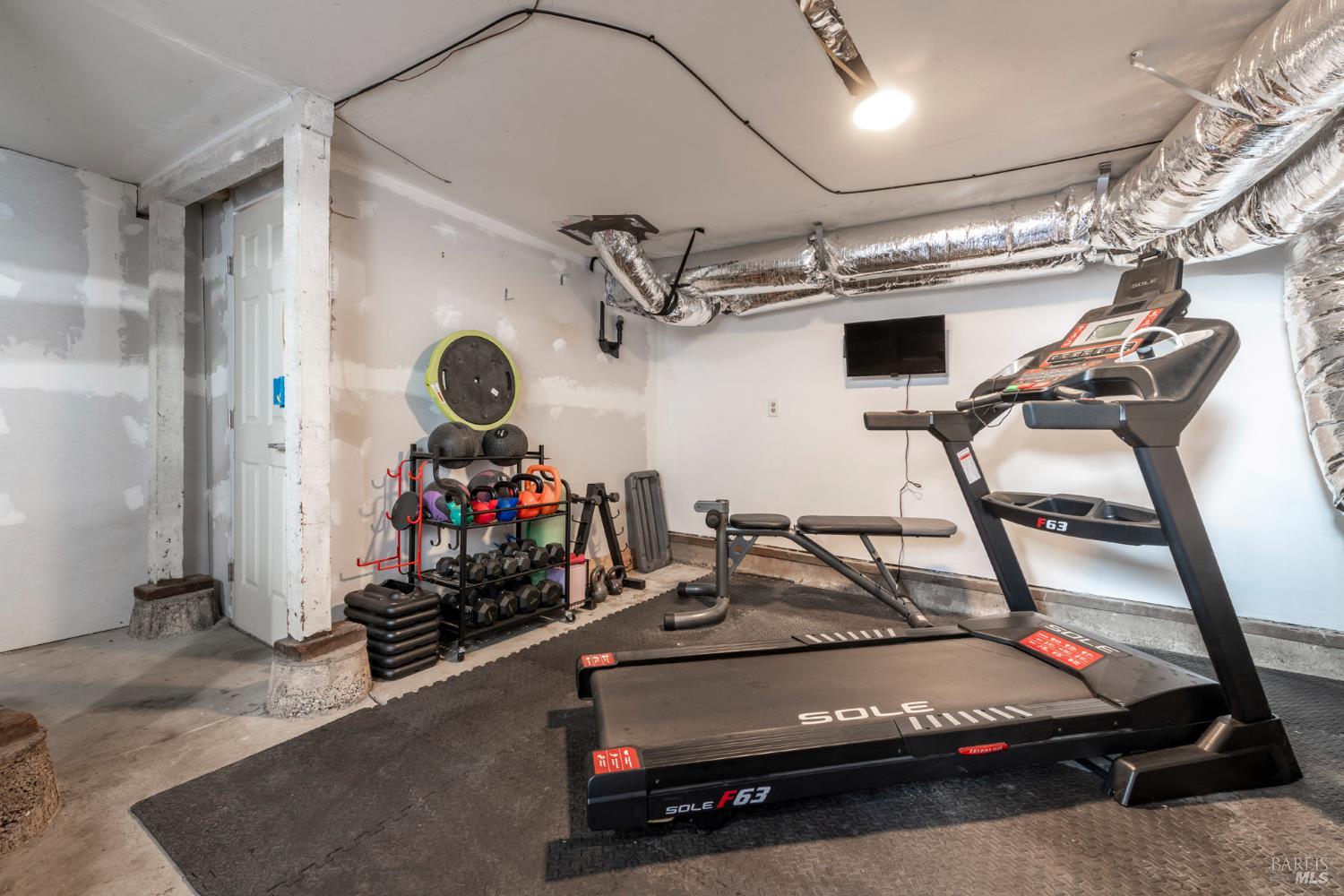 Detail Gallery Image 22 of 29 For 619 B St, San Rafael,  CA 94901 - 2 Beds | 1 Baths