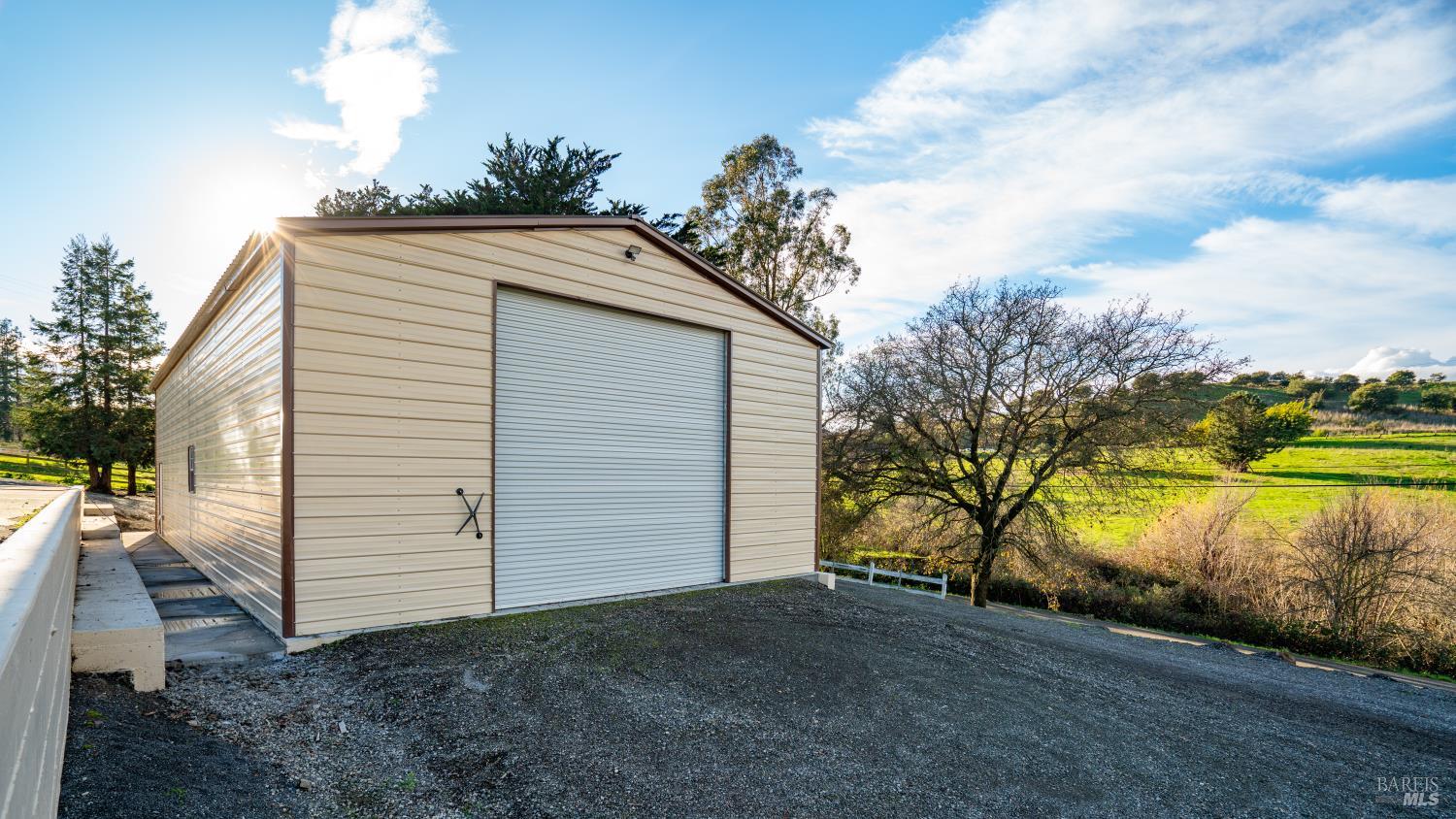 Detail Gallery Image 31 of 57 For 9130 Water Rd, Cotati,  CA 94931 - 3 Beds | 2/1 Baths