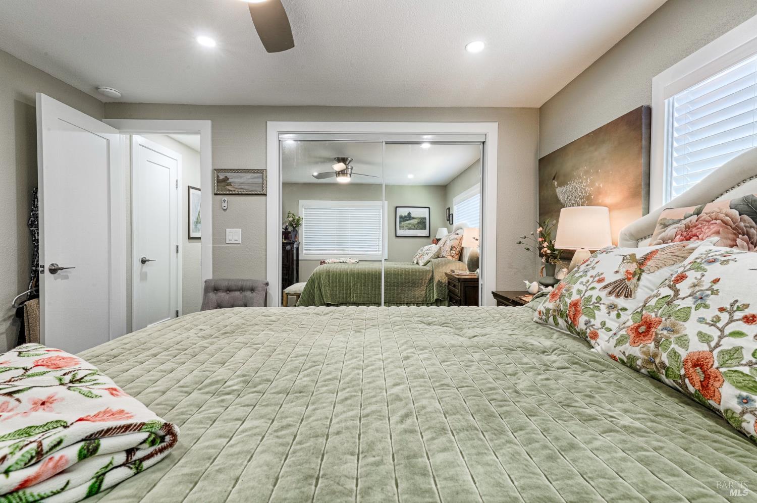 Detail Gallery Image 17 of 26 For 211 Apple Ln, Rohnert Park,  CA 94928 - 2 Beds | 2 Baths