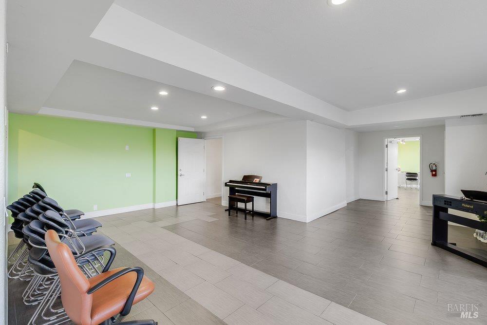 Detail Gallery Image 27 of 43 For 1966 Broadway St, Vallejo,  CA 94589 - – Beds | – Baths