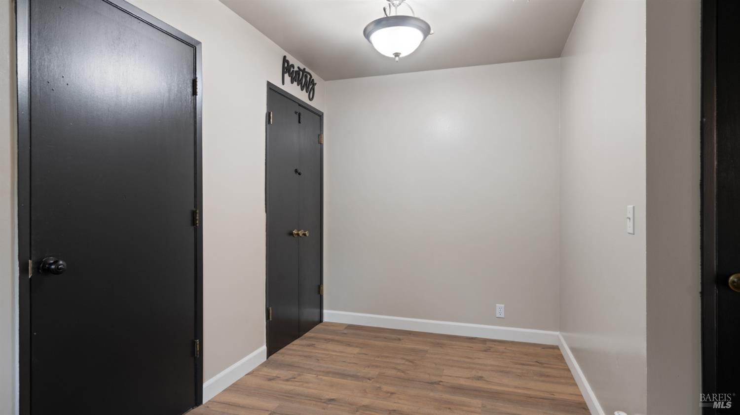 Detail Gallery Image 15 of 26 For 257 Holly Dr, Fairfield,  CA 94533 - 3 Beds | 2 Baths