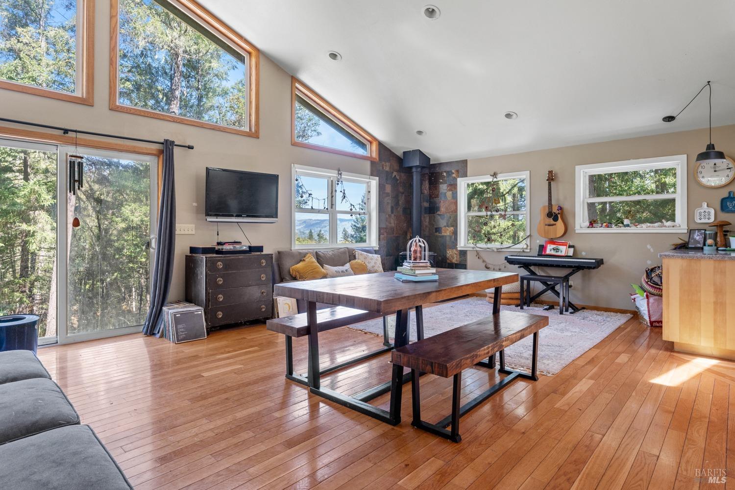 Front Image Thumbnail for BA326001036