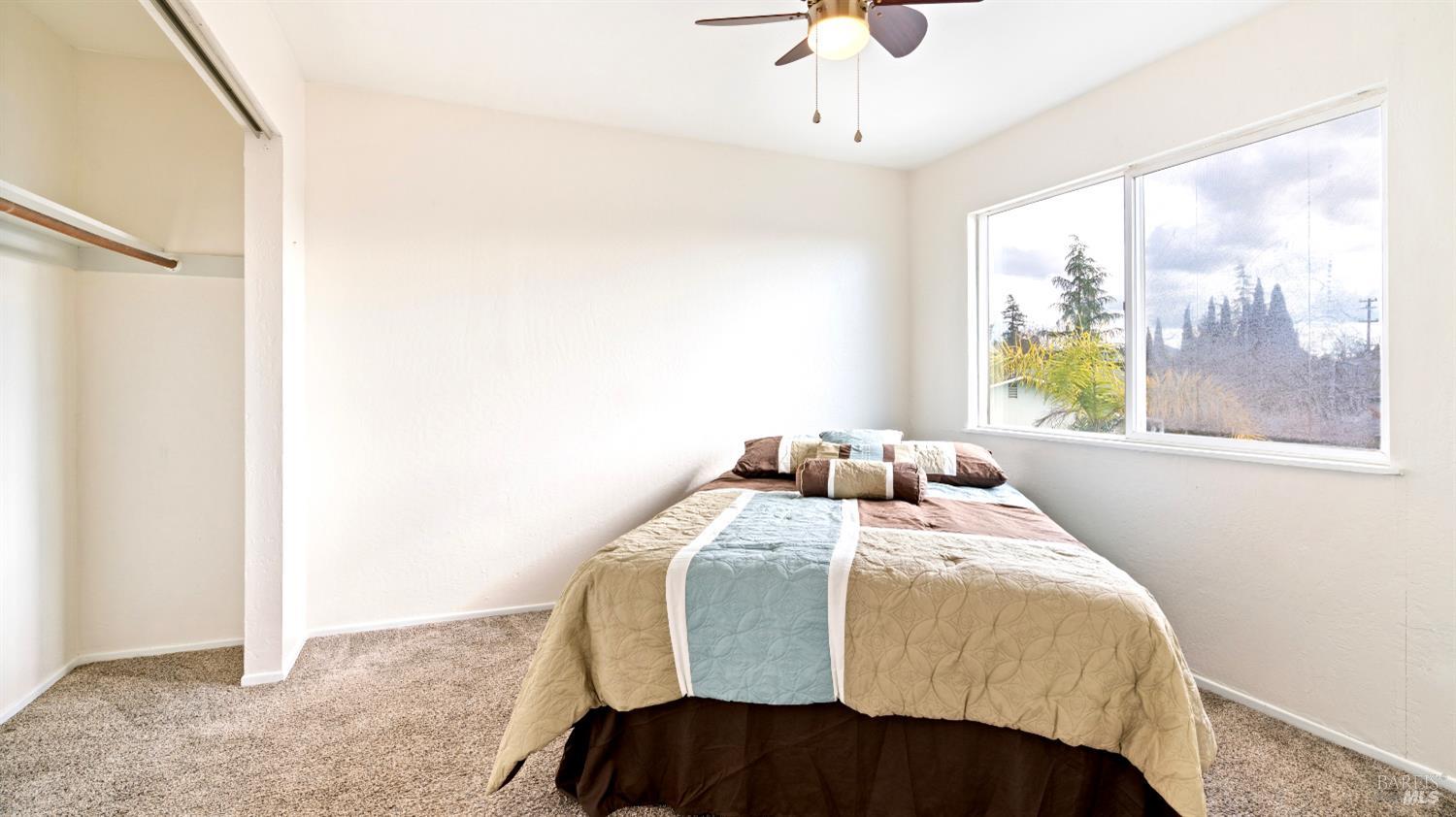 Detail Gallery Image 25 of 34 For 1680 Russell Ave, Santa Rosa,  CA 95403 - 4 Beds | 3 Baths