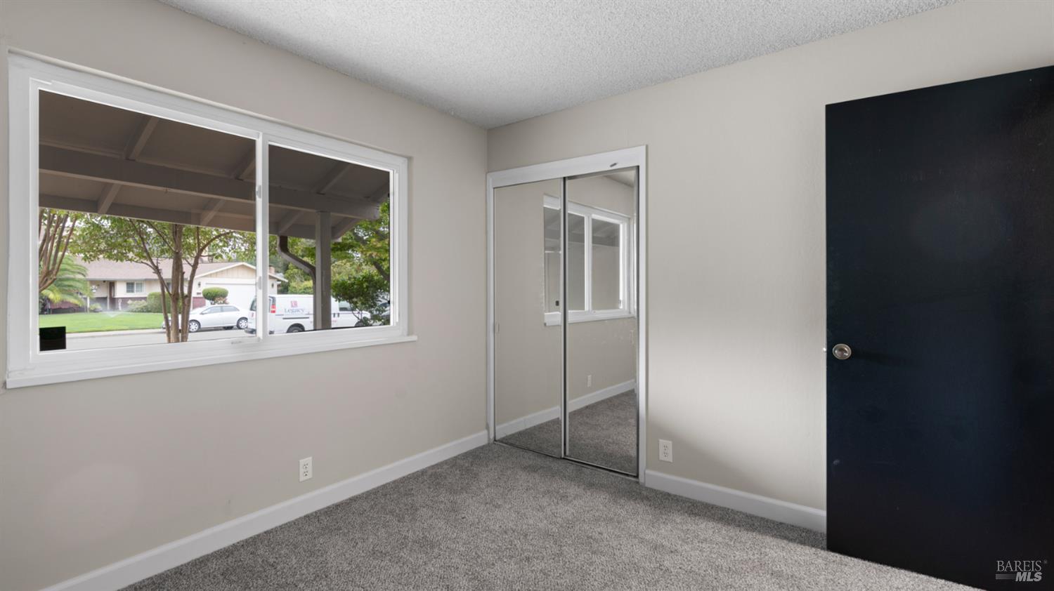 Detail Gallery Image 16 of 26 For 257 Holly Dr, Fairfield,  CA 94533 - 3 Beds | 2 Baths