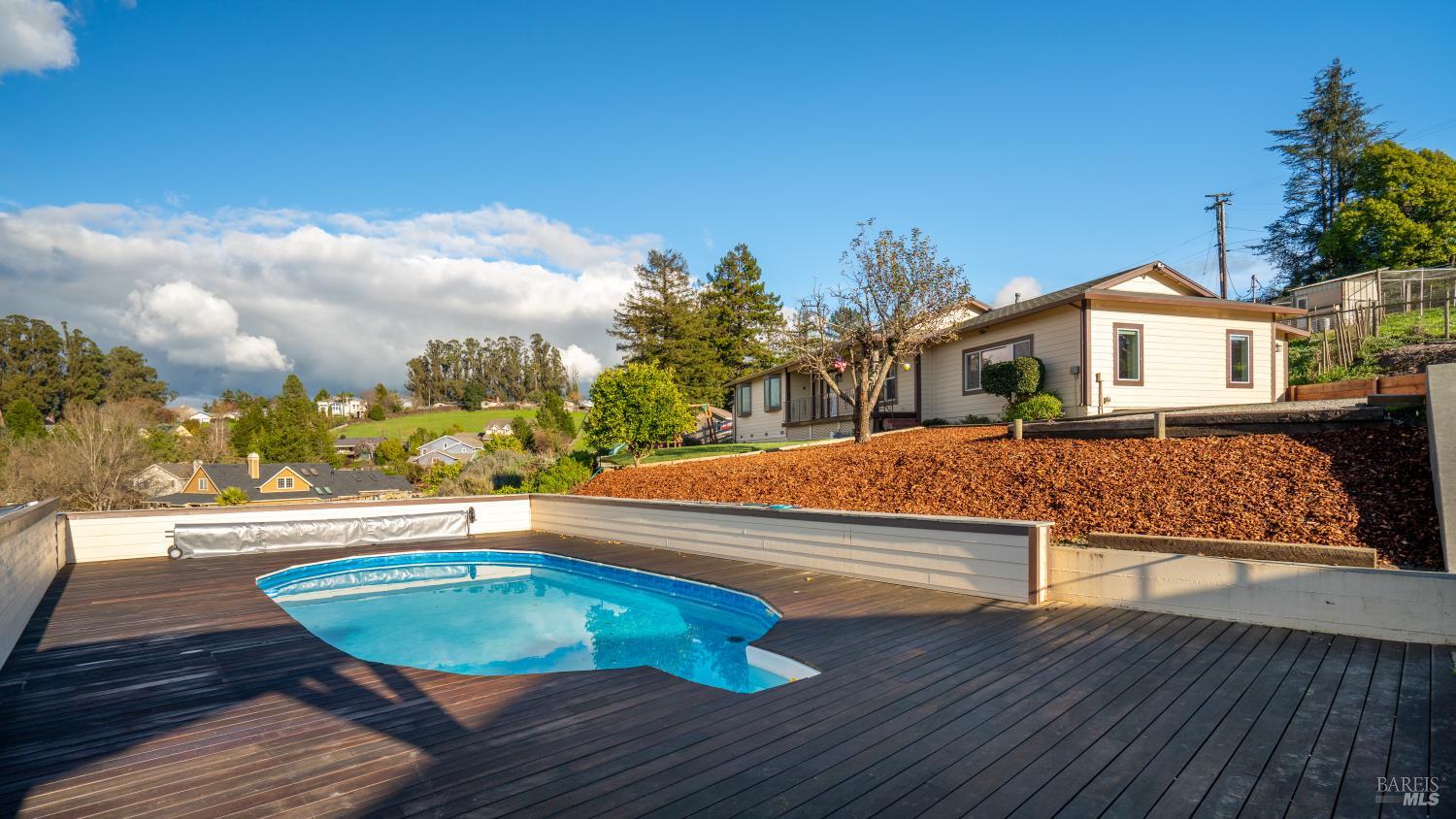 Detail Gallery Image 21 of 57 For 9130 Water Rd, Cotati,  CA 94931 - 3 Beds | 2/1 Baths