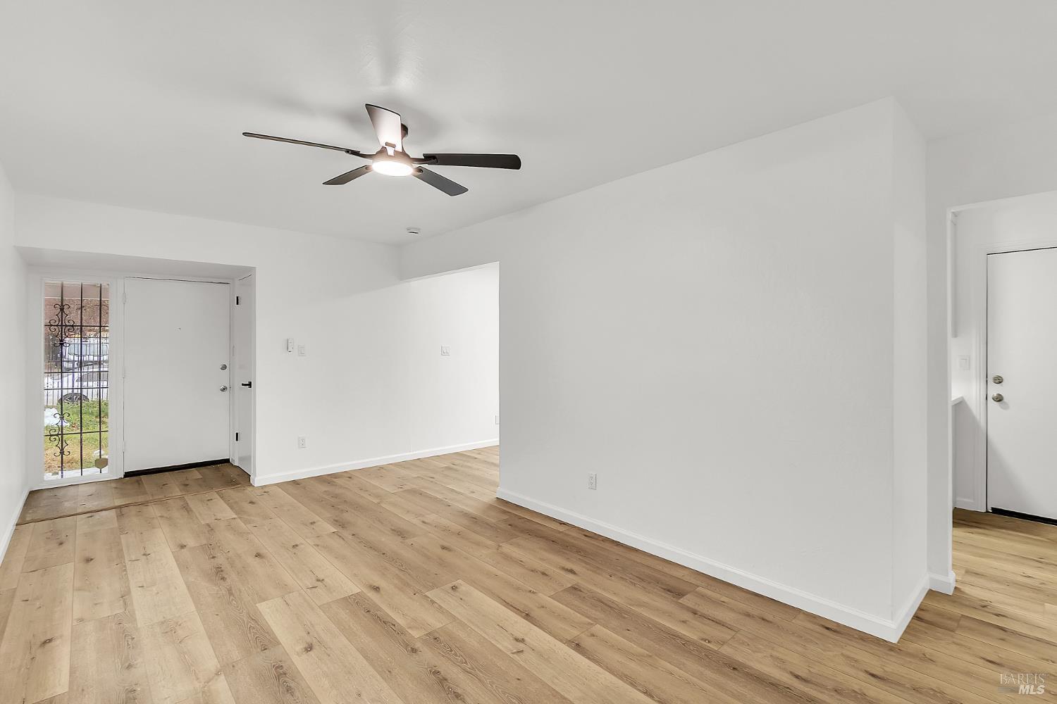 Detail Gallery Image 6 of 21 For 1517 2nd St, Richmond,  CA 94801 - 3 Beds | 1 Baths